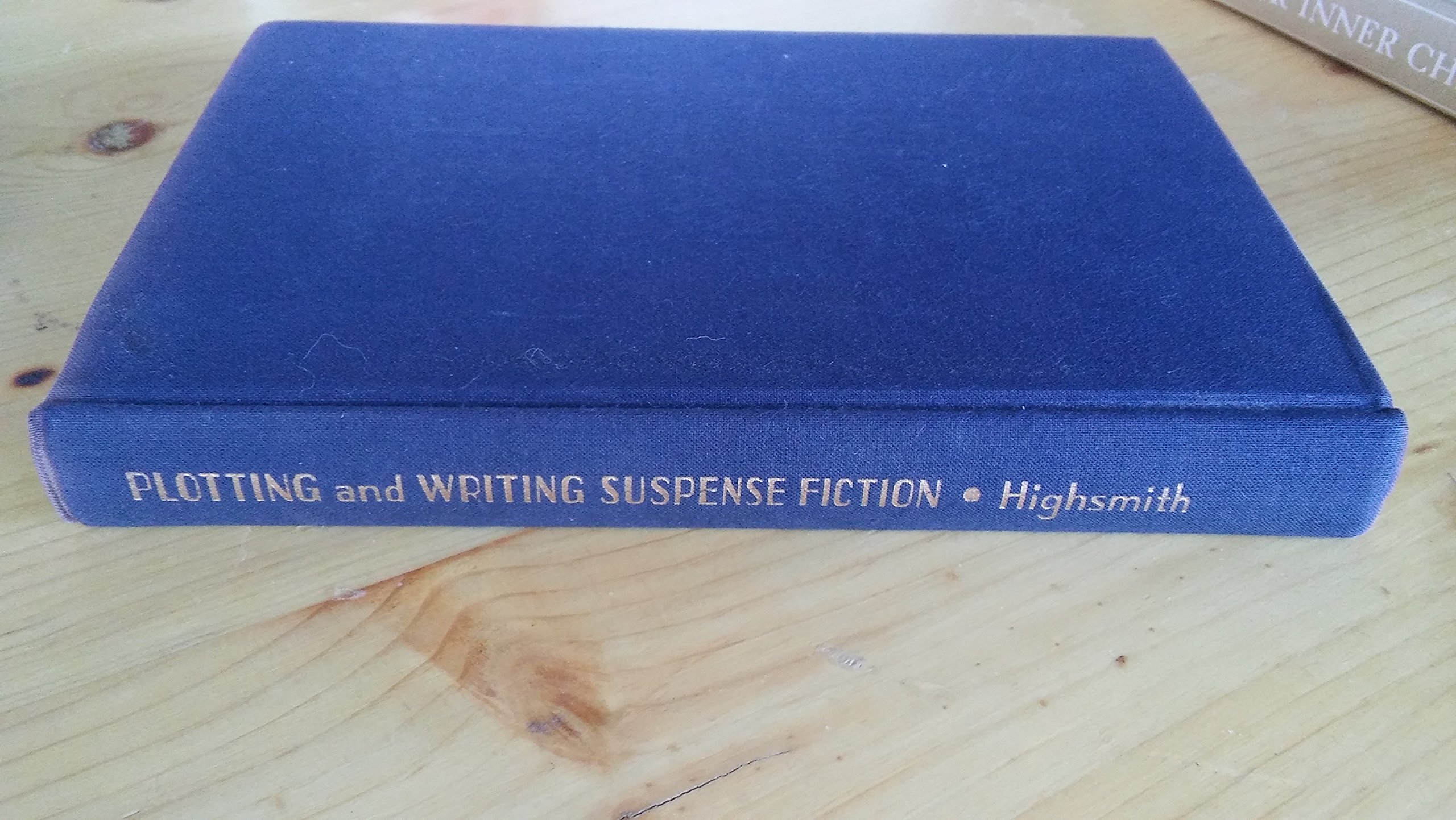 Amazon.co.jp: Plotting and writing suspense fiction : Japanese Books