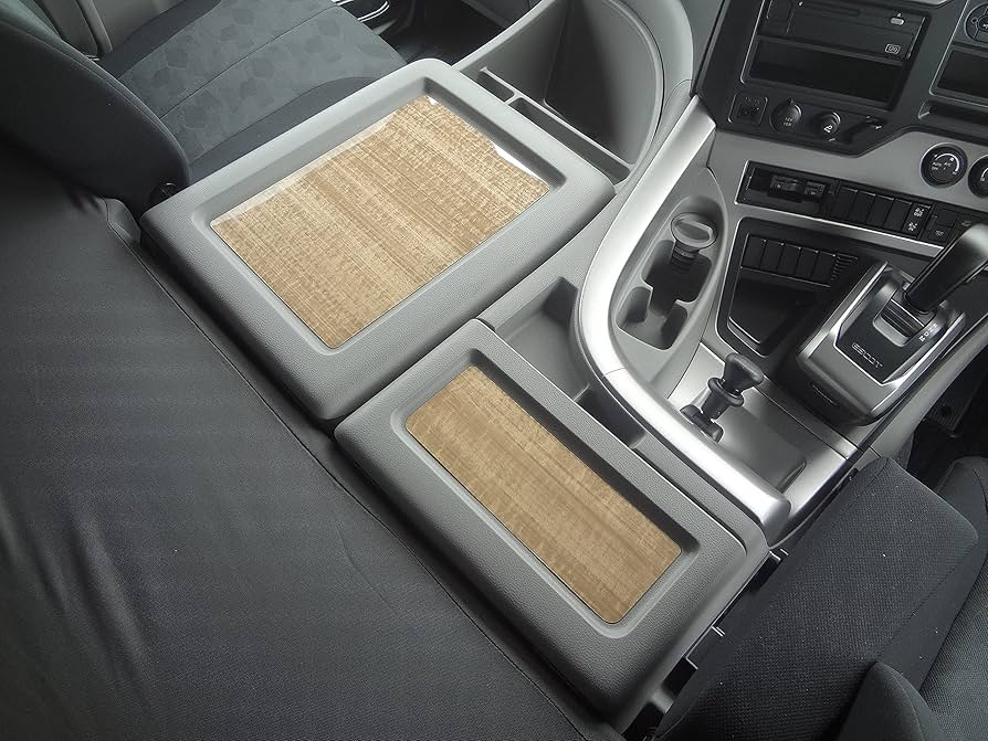 UDトラックス　クオン 内装パネル 3点セット UDトラックス クオン 内装パネル 3点セット UDトラックスクオン