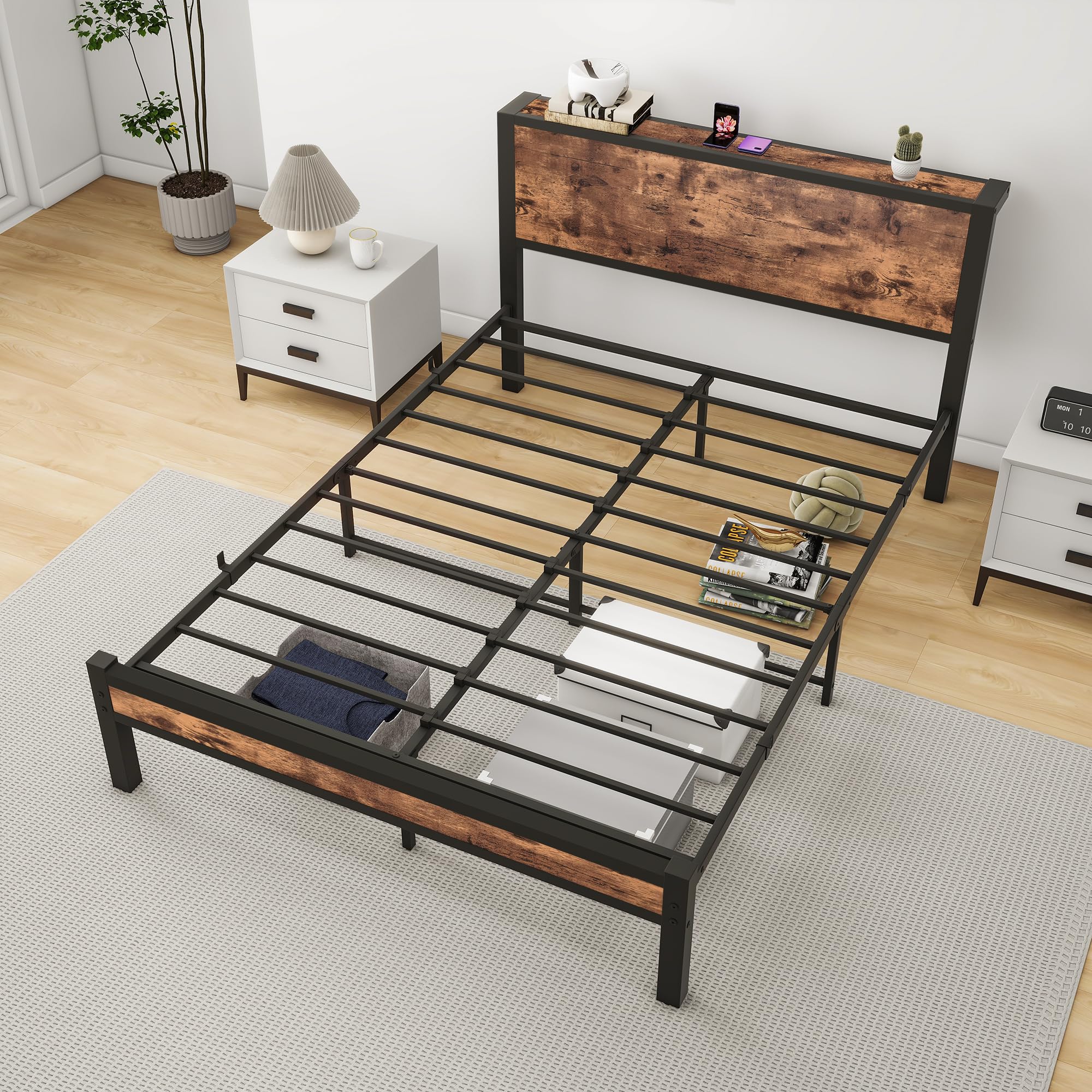 HOMERECOMMEND Rama łóżka 140 x 200, łóżko podwójne 140 x 200 cm, stelaż z metalu, łóżko dla gości do małych pomieszczeń, kolor czarny i brązowy