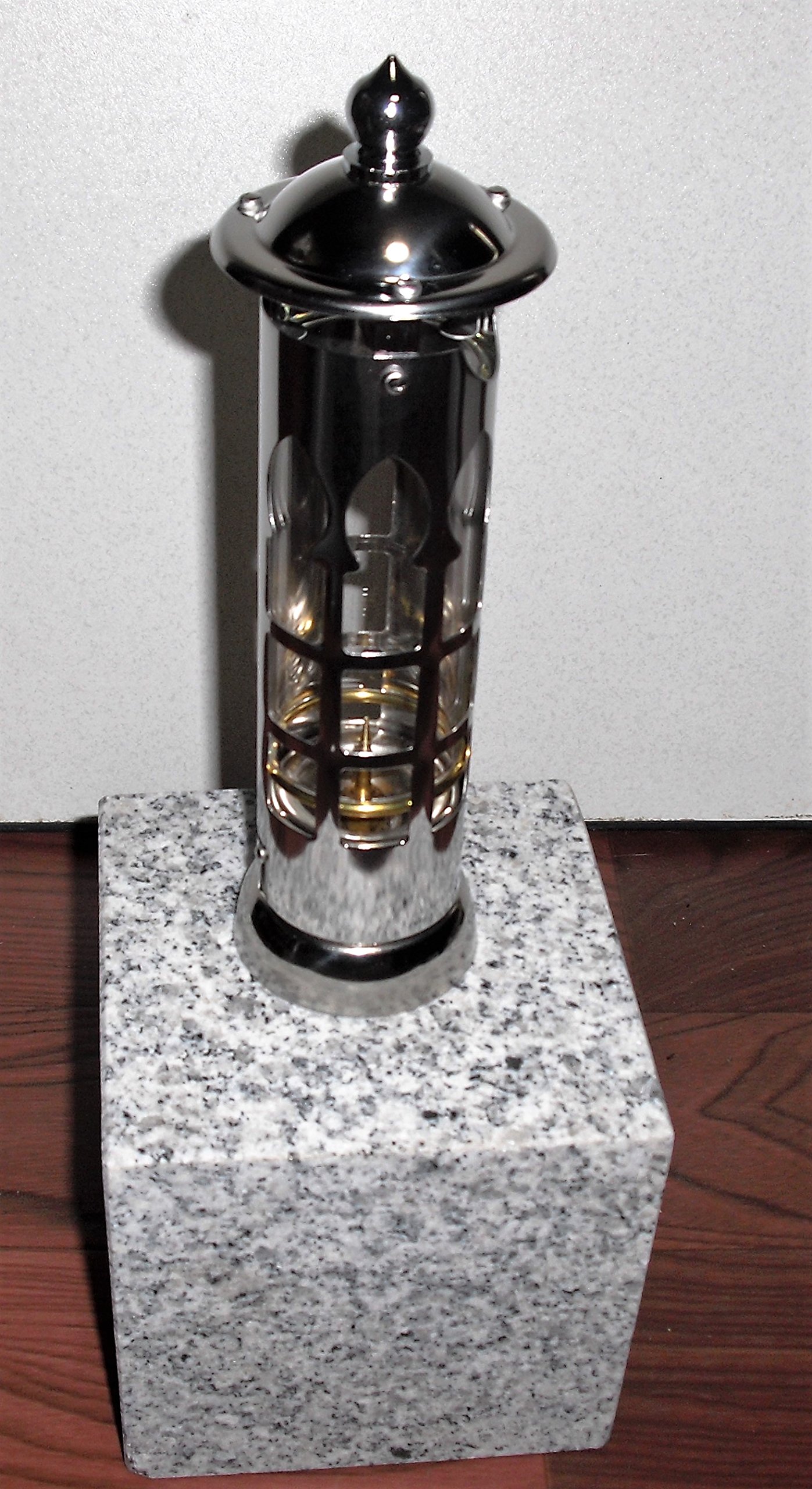 Amazon｜灯篭 ステンレス 耐熱強化ガラス ロウソク立 設置用資材