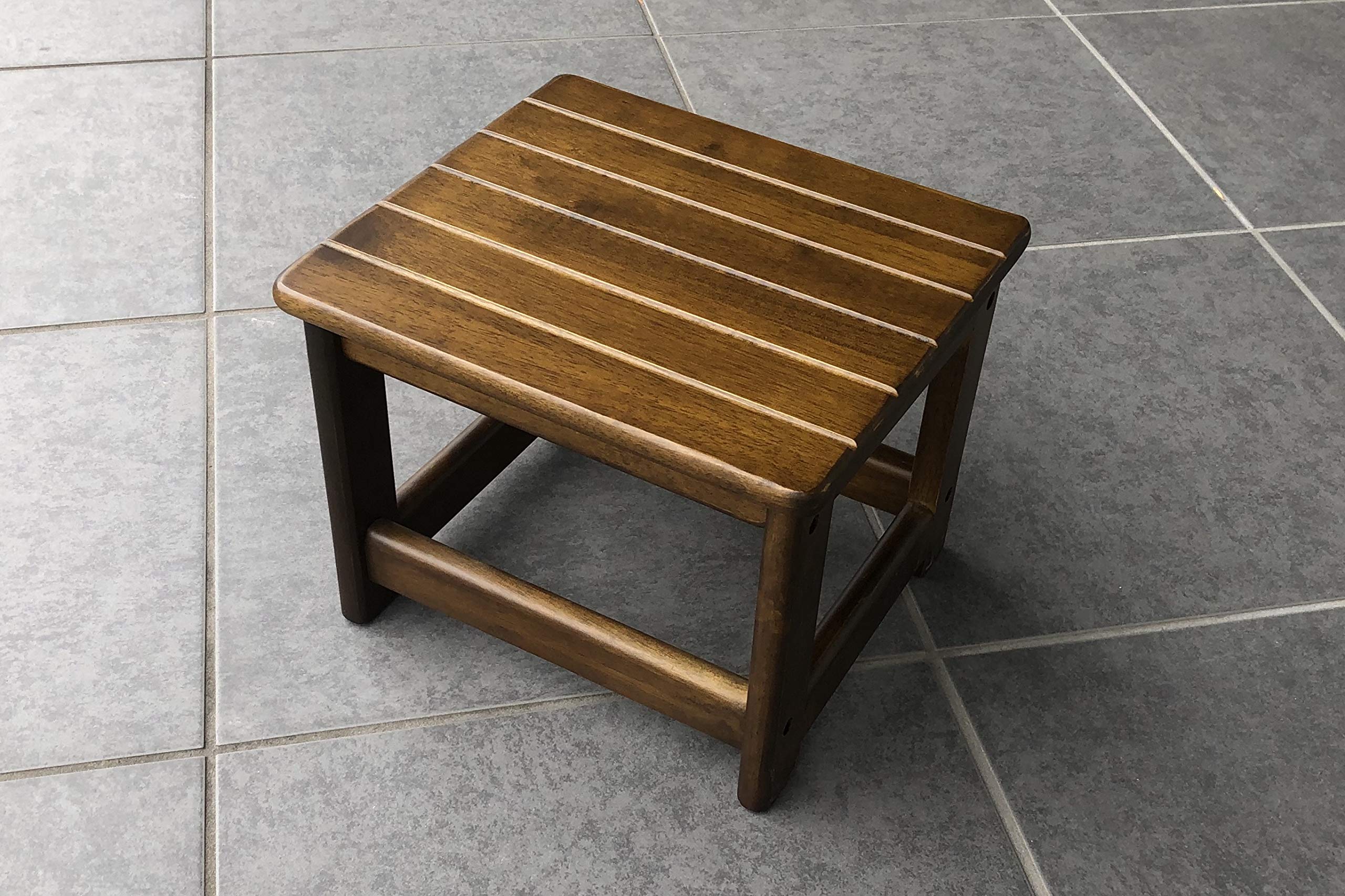 Amazon｜踏み台 木製踏み台 ステップチェアー1段 ブラウン 玄関踏み台
