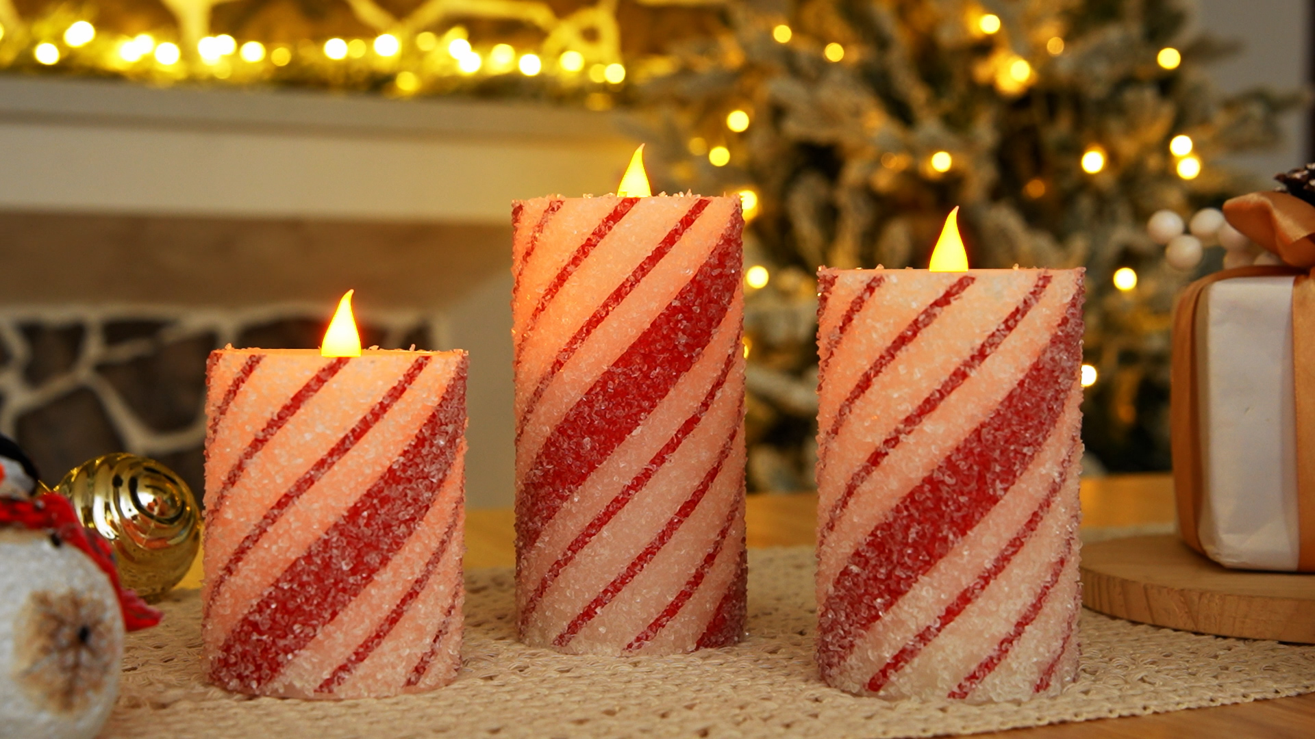 Image of Baquler 3 Pcs Christmas Flameless Candles Pastel Candy Cane LED Pillar Candle Peppermint Glitter Red and White Battery Operated Candlestick for Xmas Party Holiday Table Home Decoration(Thin Stripe)