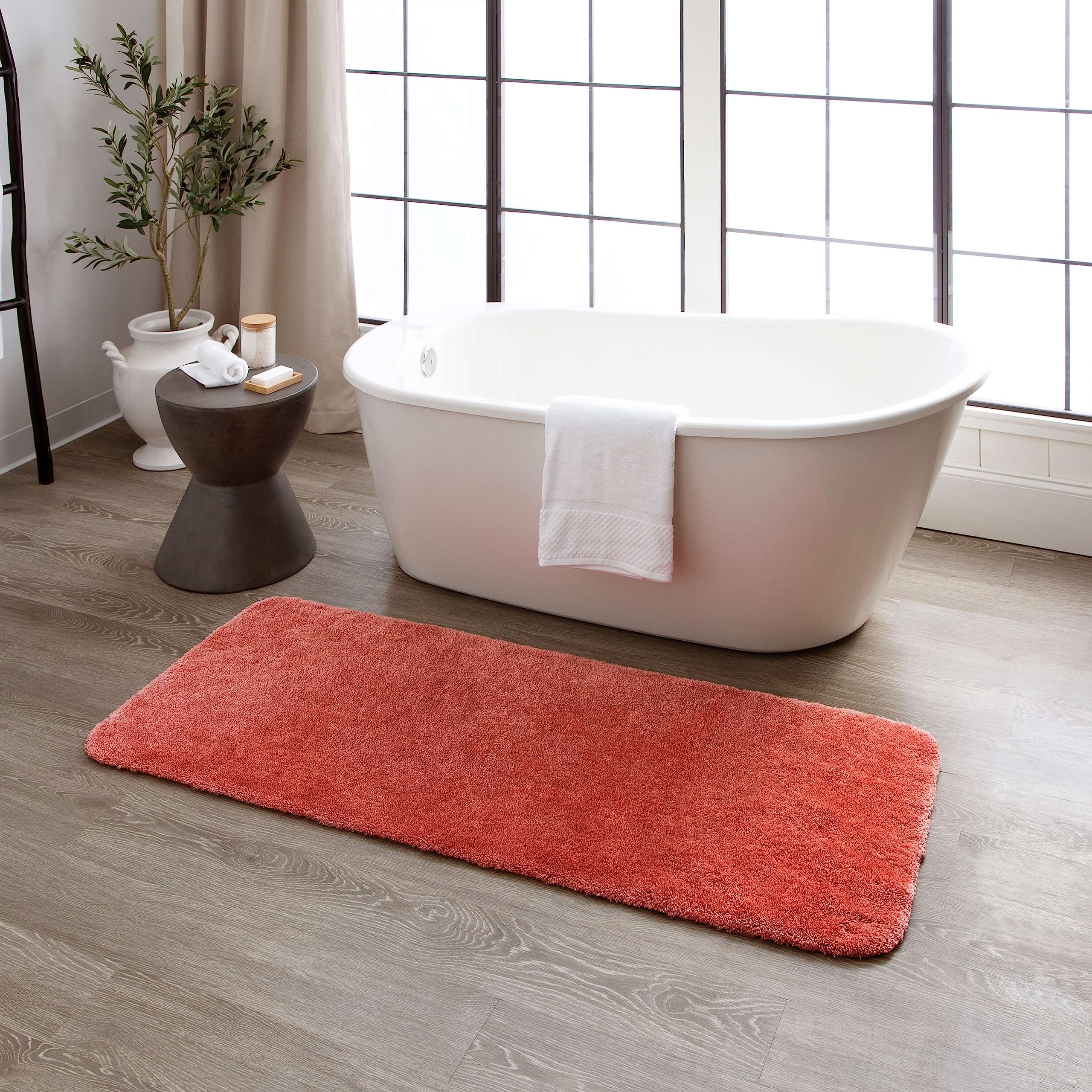 Amazon.com: Mohawk Home Goliath Machine Washable Bath Mat 2' x 5