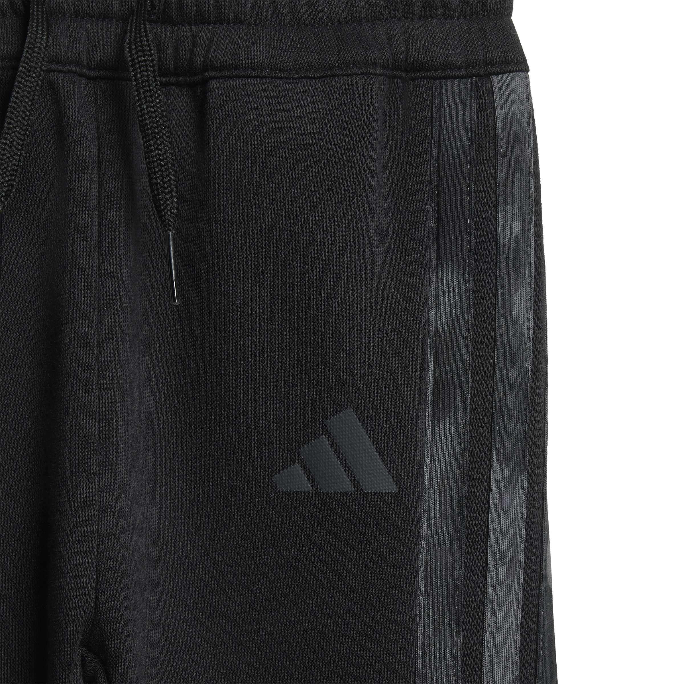 adidas Unisex Kids' Conjunto de chándal de felpa Seasonal Essentials Camo