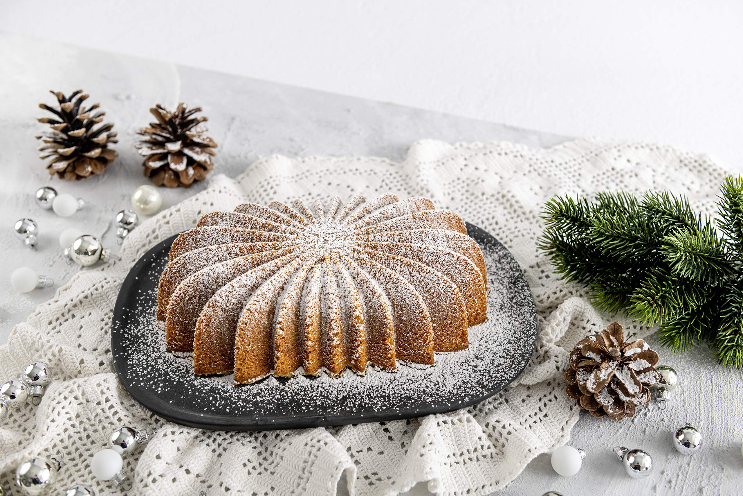 Dr. Oetker 2554 Moule à gâteaux original, Moule à gâteaux fantaisie, 1500ml, Argenté, Fonte d'aluminium, 27,5 x 16 x 7,5 cm