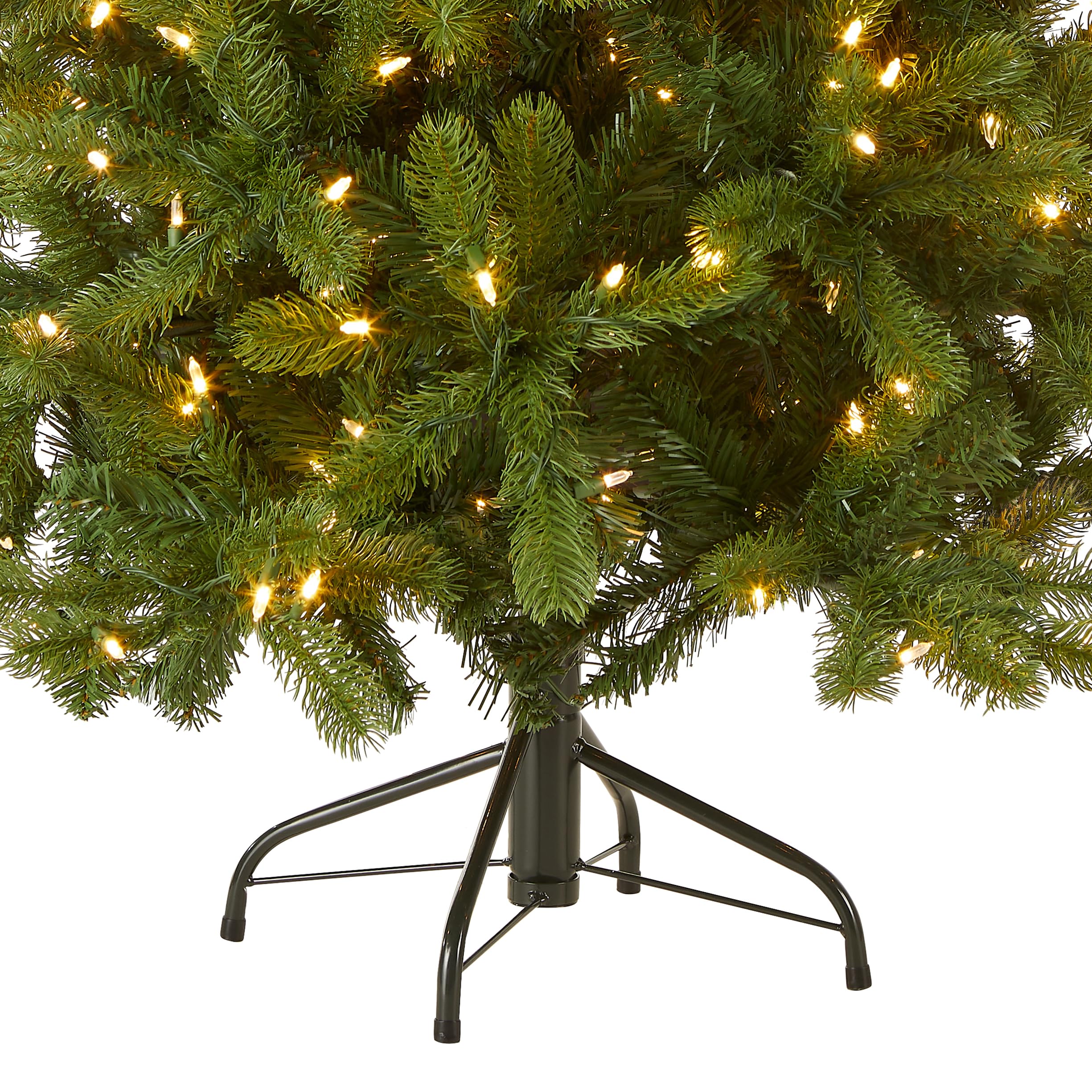 Amazon.com: National Tree Company 4.5 ft Pre-Lit Downswept Douglas