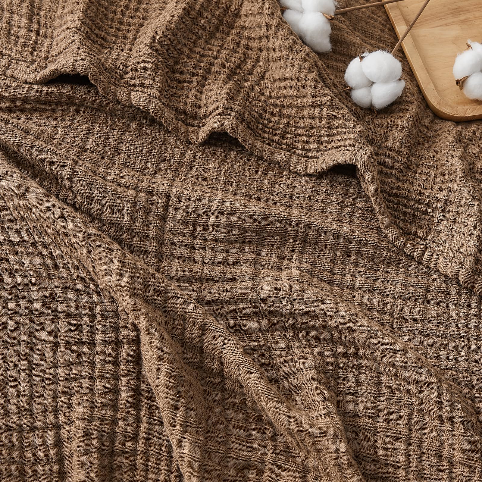 EMME Cotton Blanket, Pre-Washed Cuddly Blanket, Soft and Breathable Bedspread, Universal Sofa Blanket, Lightweight Comfortable Cotton Muslin Blanket for All Season (Brown, 127 x 177 cm)