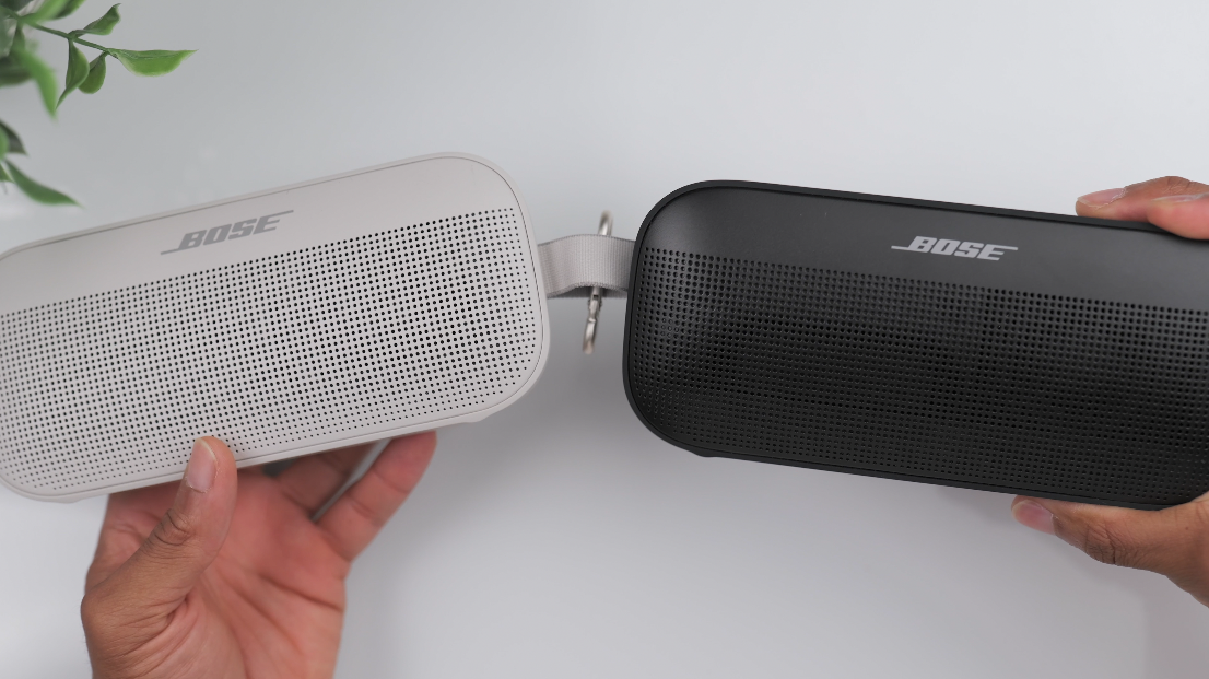Watch Bose SoundLink Flex Gen 2 VS Gen 1 - What's The Difference