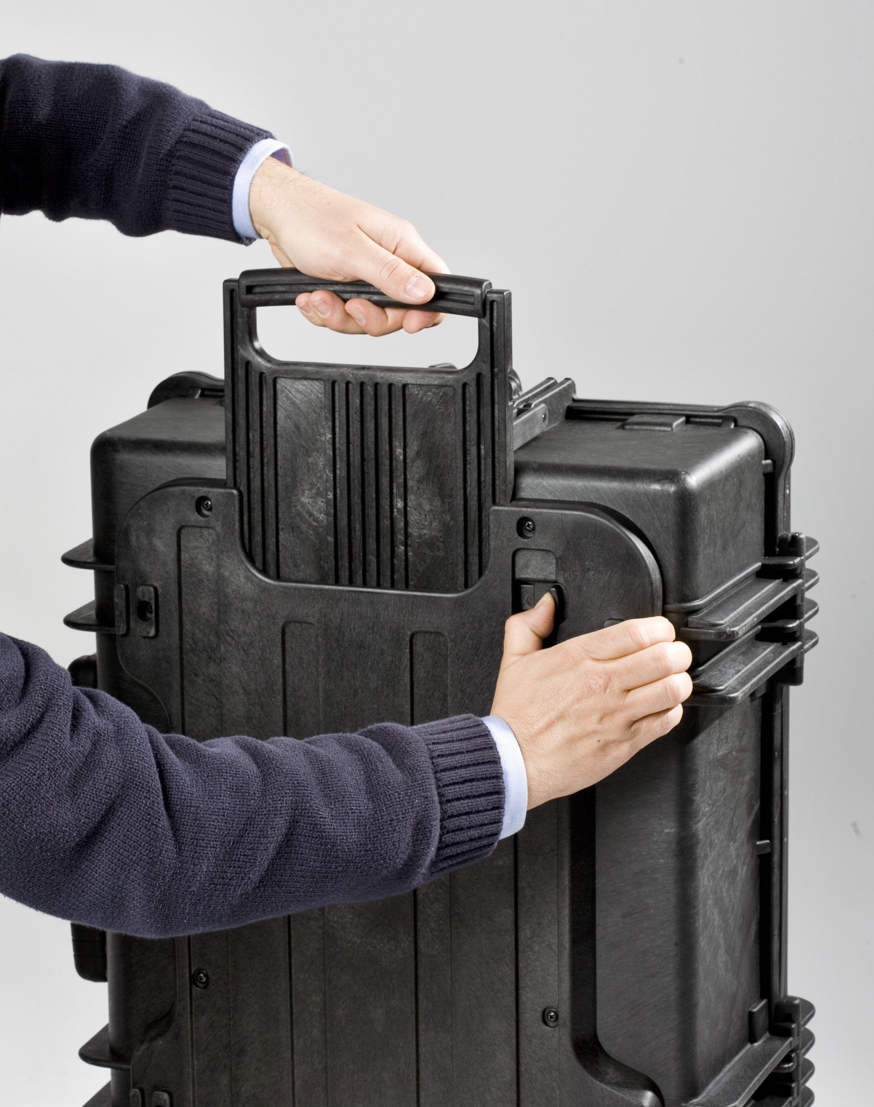 Amazon.com: Explorer Cases 5823 BE Waterproof Dustproof Multi