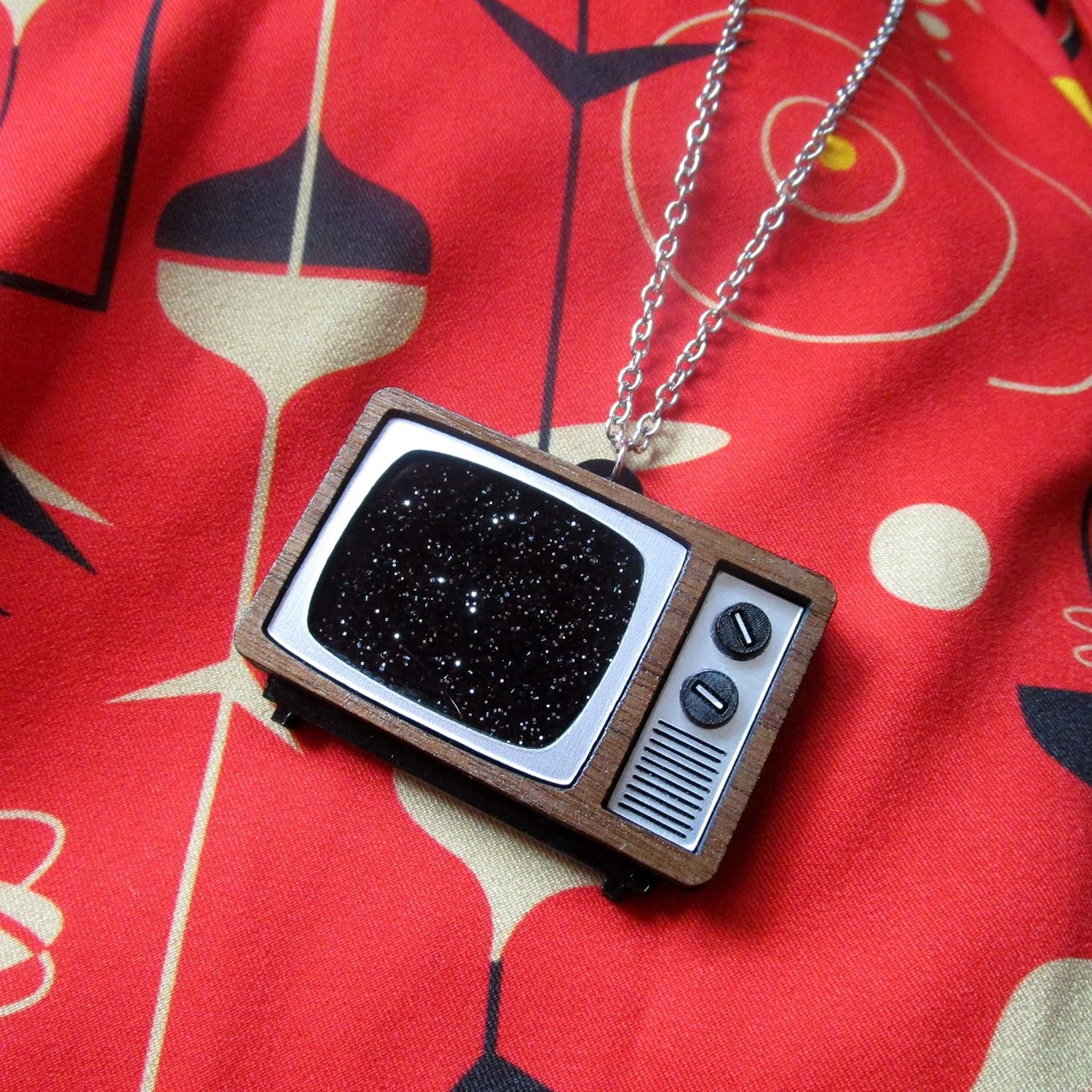 Retro CRT TV Broadcast SMPTE Color Test or Static Detailed Pendant Necklace, Twilight Zone, Classic Television Mod Jewelry
