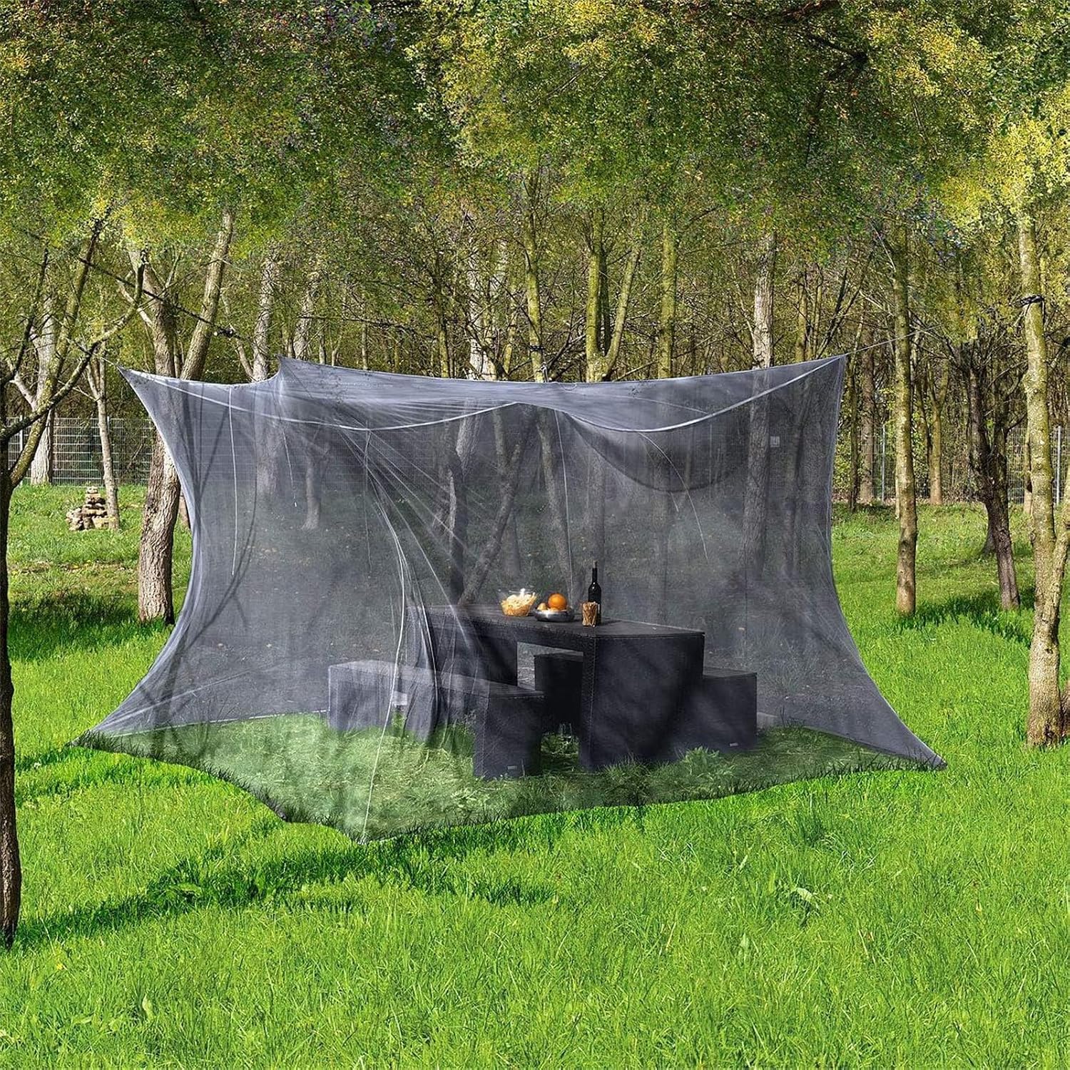 Large Square Screen for Outdoor Camping and Indoor Use 300x300x250cm with 2 Hanging Ropes Outdoor Meal Culicid Net