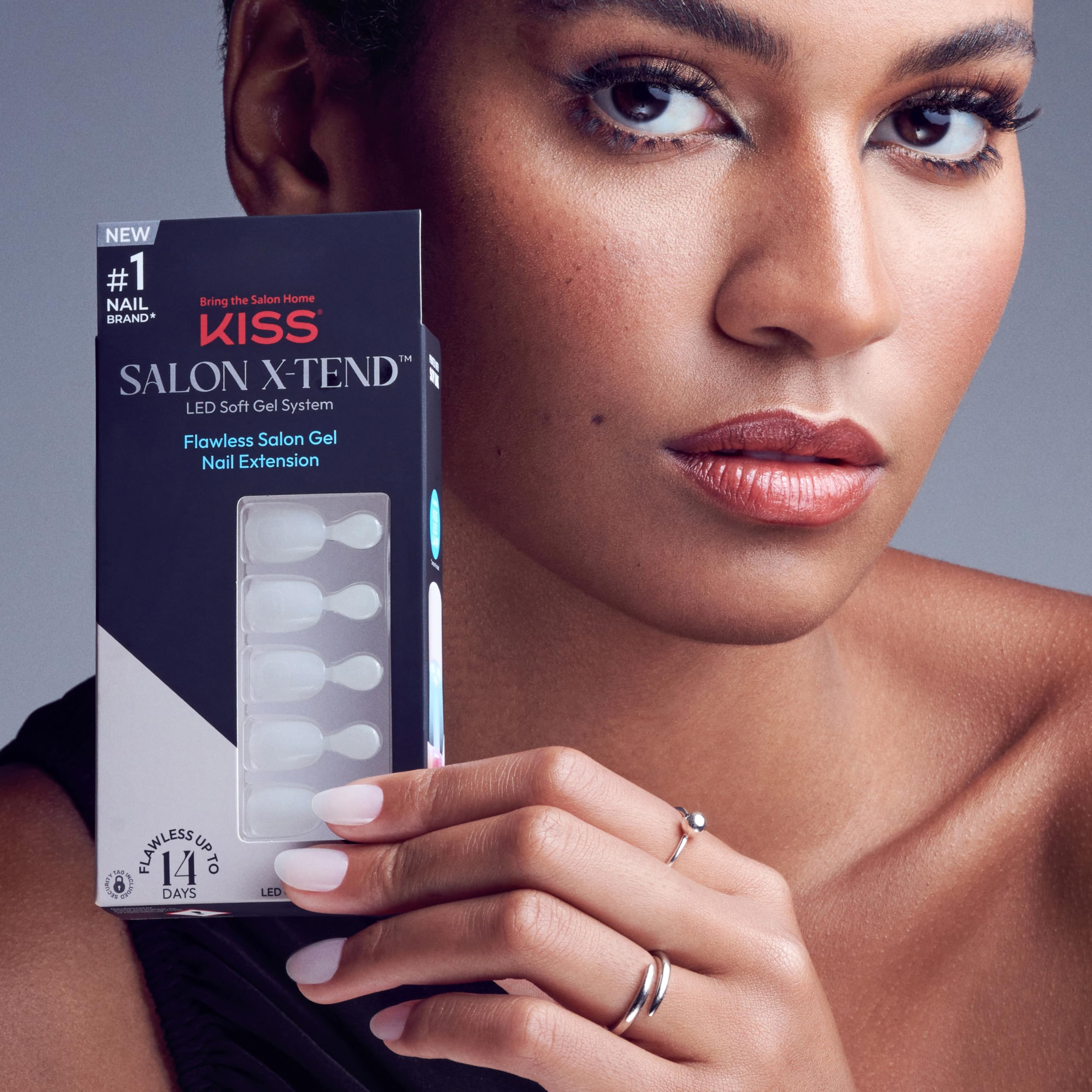KISS Salon X-tend - Unghie a pressione, colla per unghie inclusa, Keep It, bianco chiaro, formato corto, forma ovale, 34 carati.