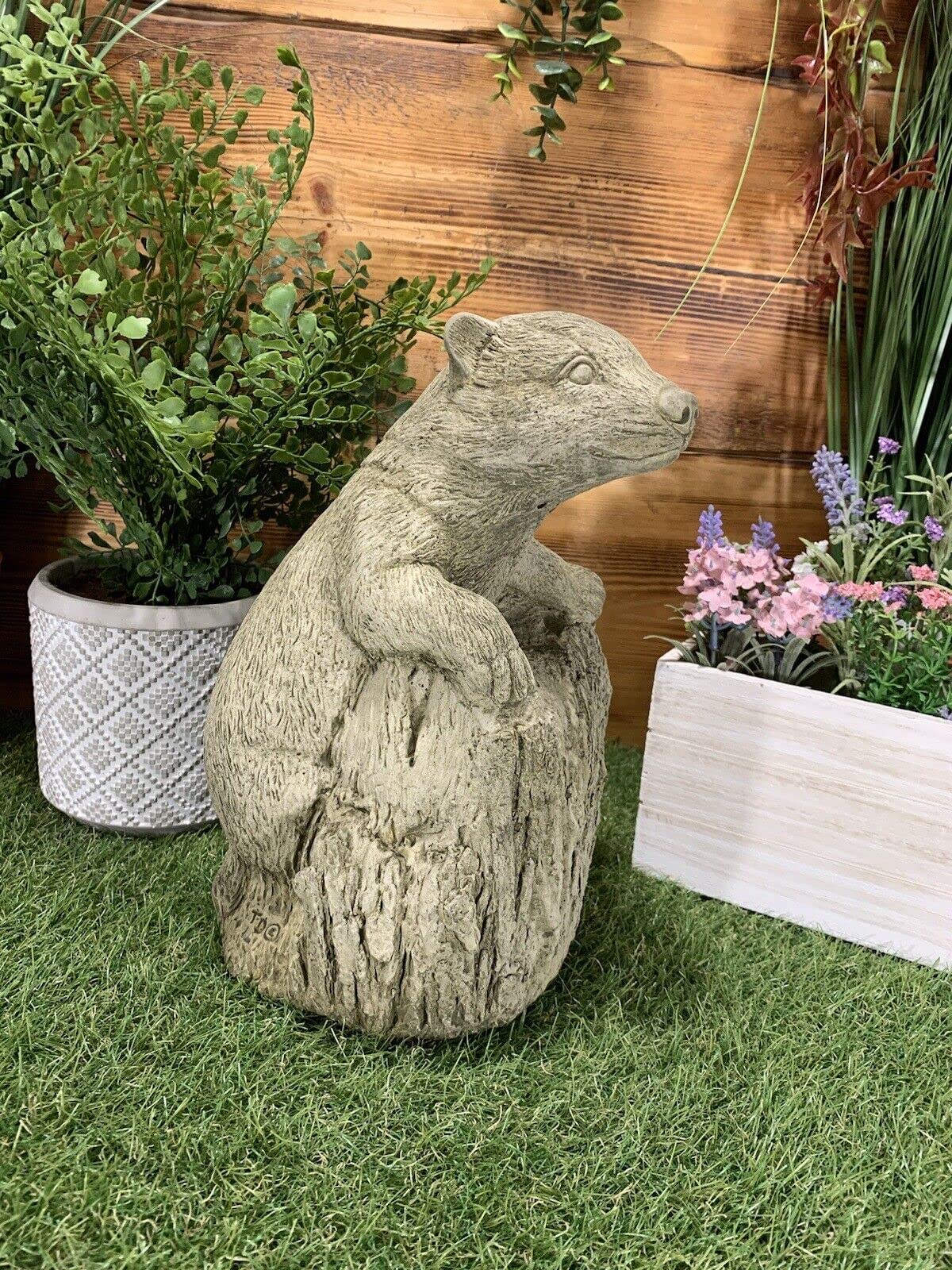 J And L Stone Ornaments Brown Stone Garden Badger On Stump Log Ornament Statue