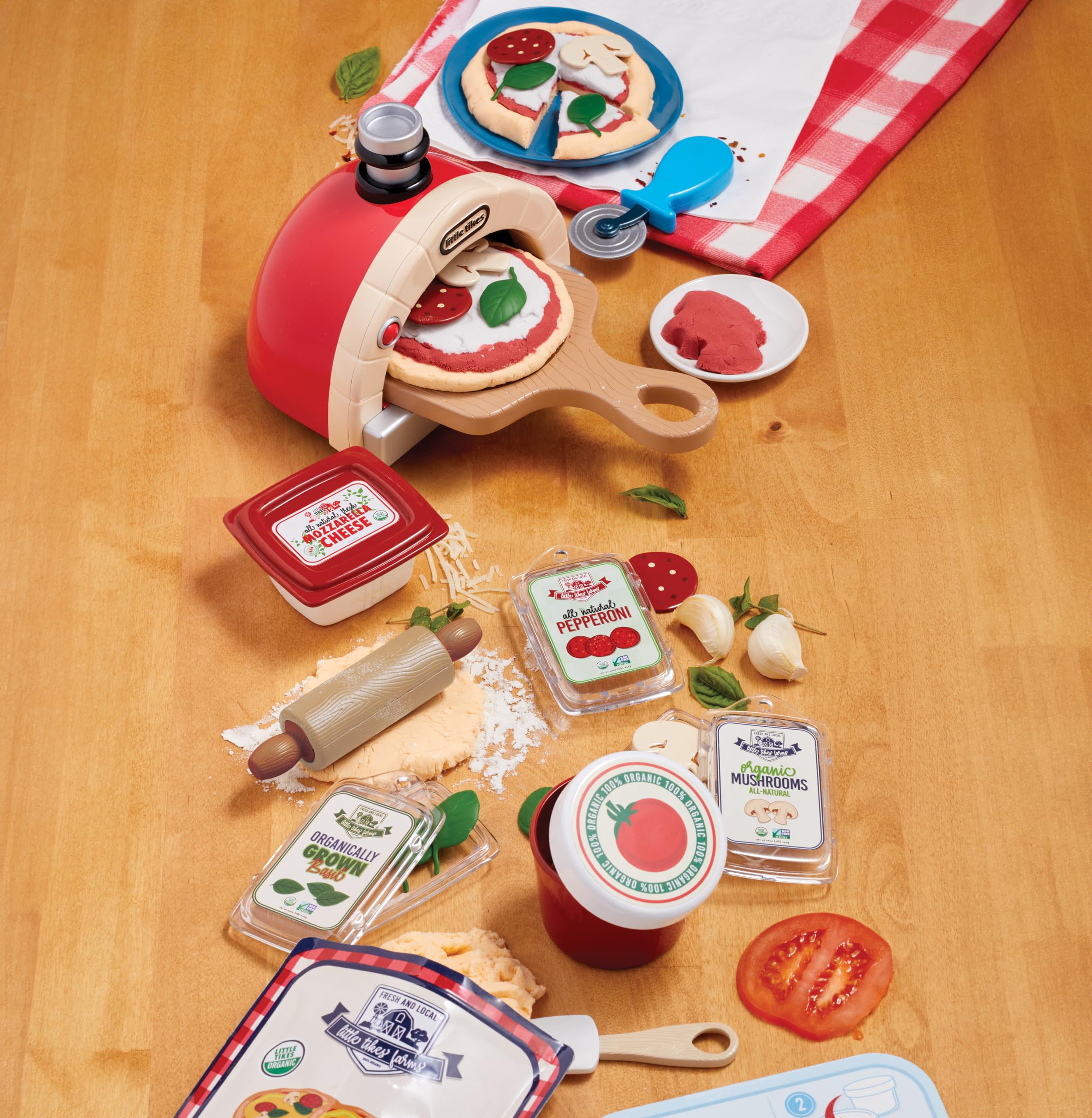 Little Tikes Creative Chefs Pizza Kit - con Arena Especial de Juego Make-It! Mix, 22 Accesorios, Juego de Chef de Pizza Realista, para Niños y Niñas Mayores de 3 Años, NO Comestible