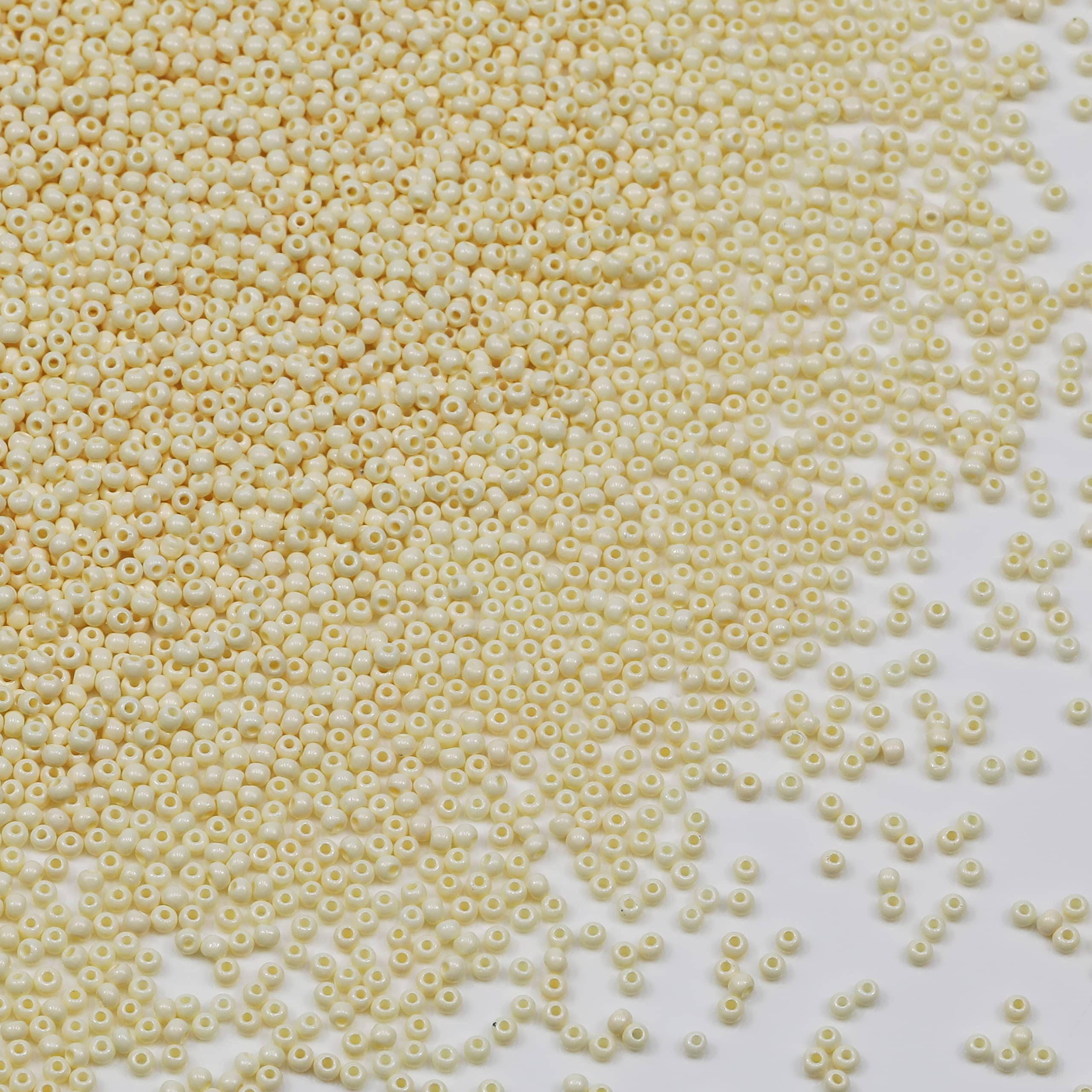 Bala&Fillic Size 2mm Round Seed Beads 10000pcs/110 Grams in Box 12/0 Golden Small Craft Seed Beads for Making Jewelry Earring Bracelets Necklace (Golden) - Image 2