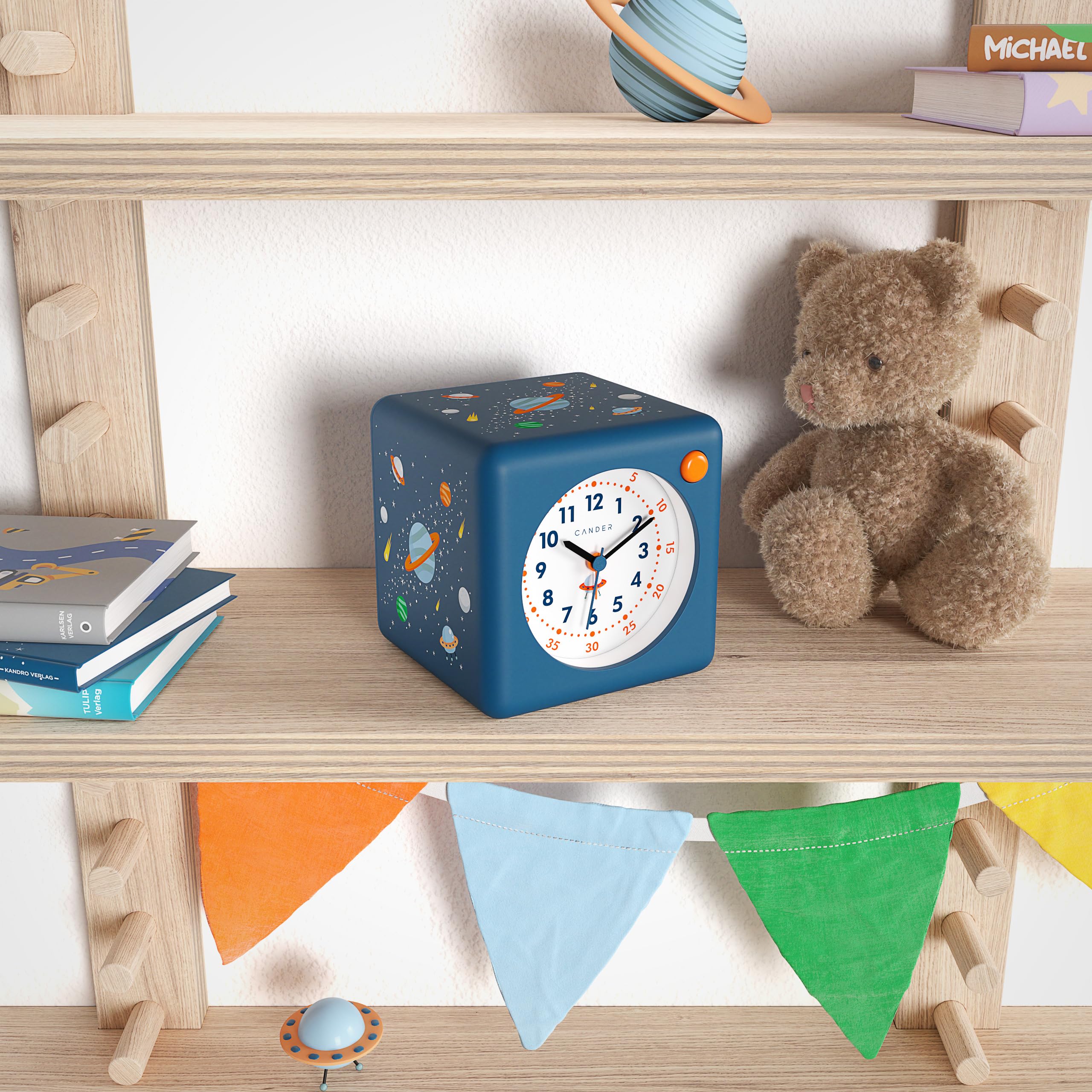 Cander Berlin MNU 1010 A Reloj Despertador Infantil Silencioso Luz Astronauta Espacio Snooze Iluminación Sin Ruido de Tictac Niños Niñas Habitación Infantil Reloj de Mesa
