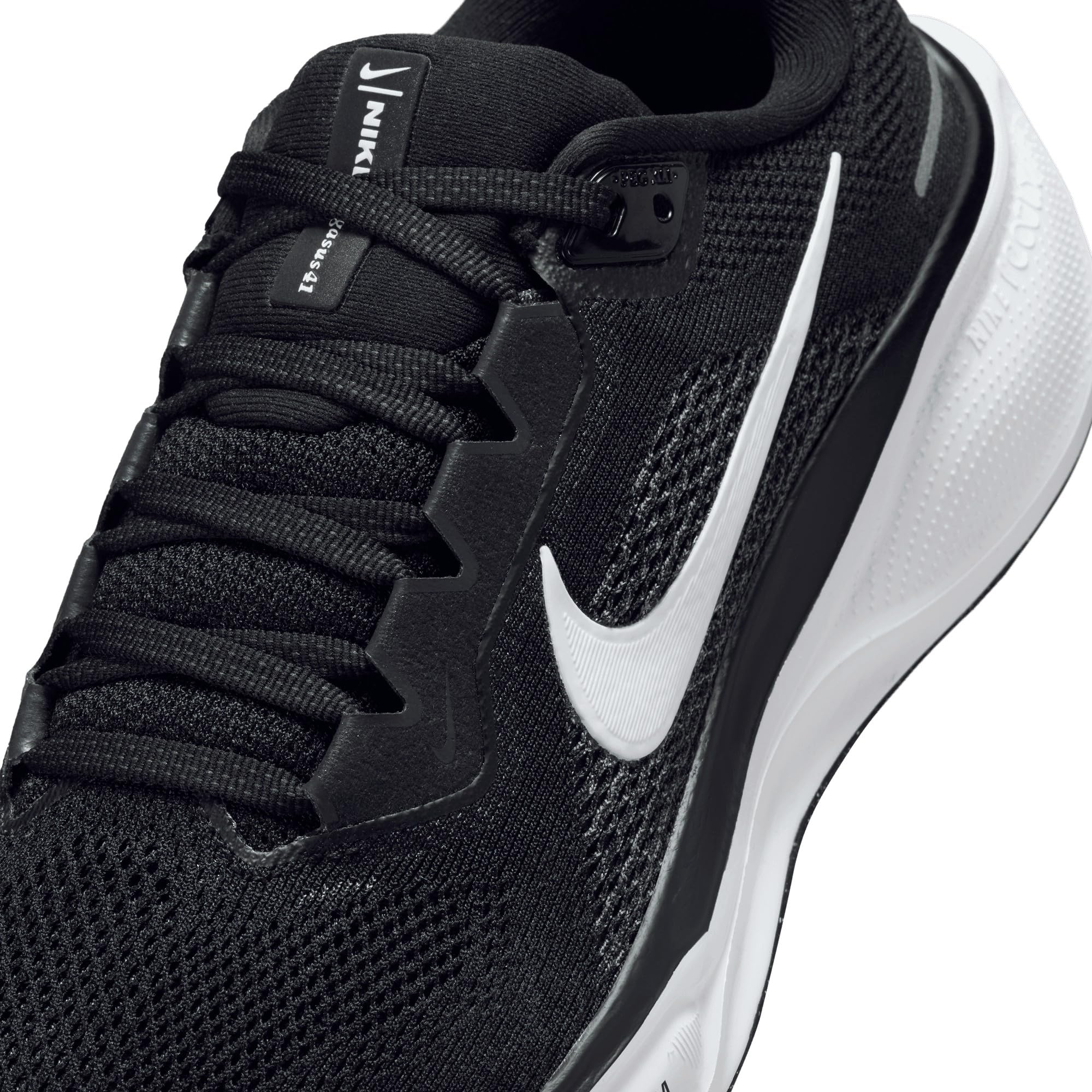 NIKE Women's Pegasus 41Sneaker