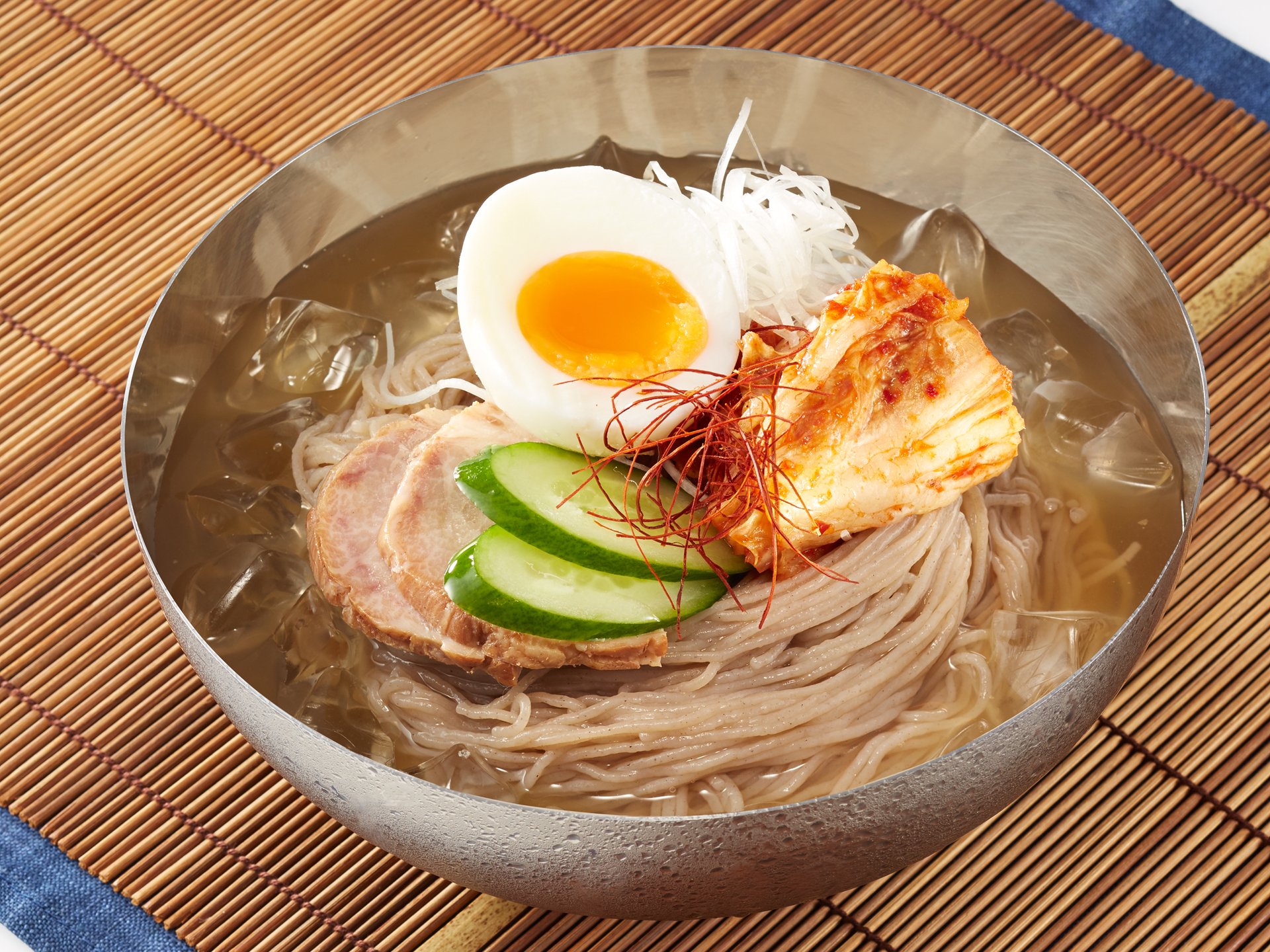 ふるる 冷 麺 水冷 麺