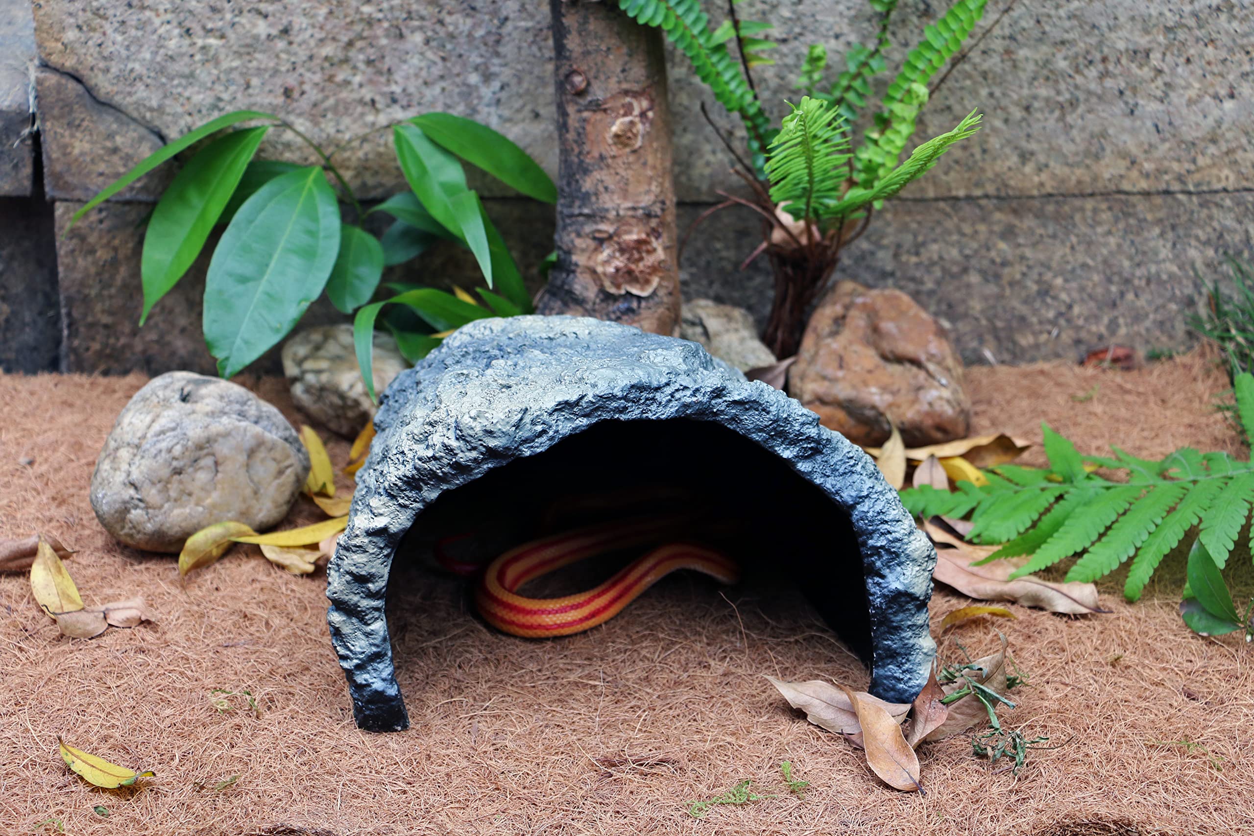 reptile rock cave habitat hide - premium non-toxic decorative resin for aquariums & terrariums. ideal for amphibians, lizards, snakes, bearded dragons, geckos, scorpions, frogs, spiders...large size