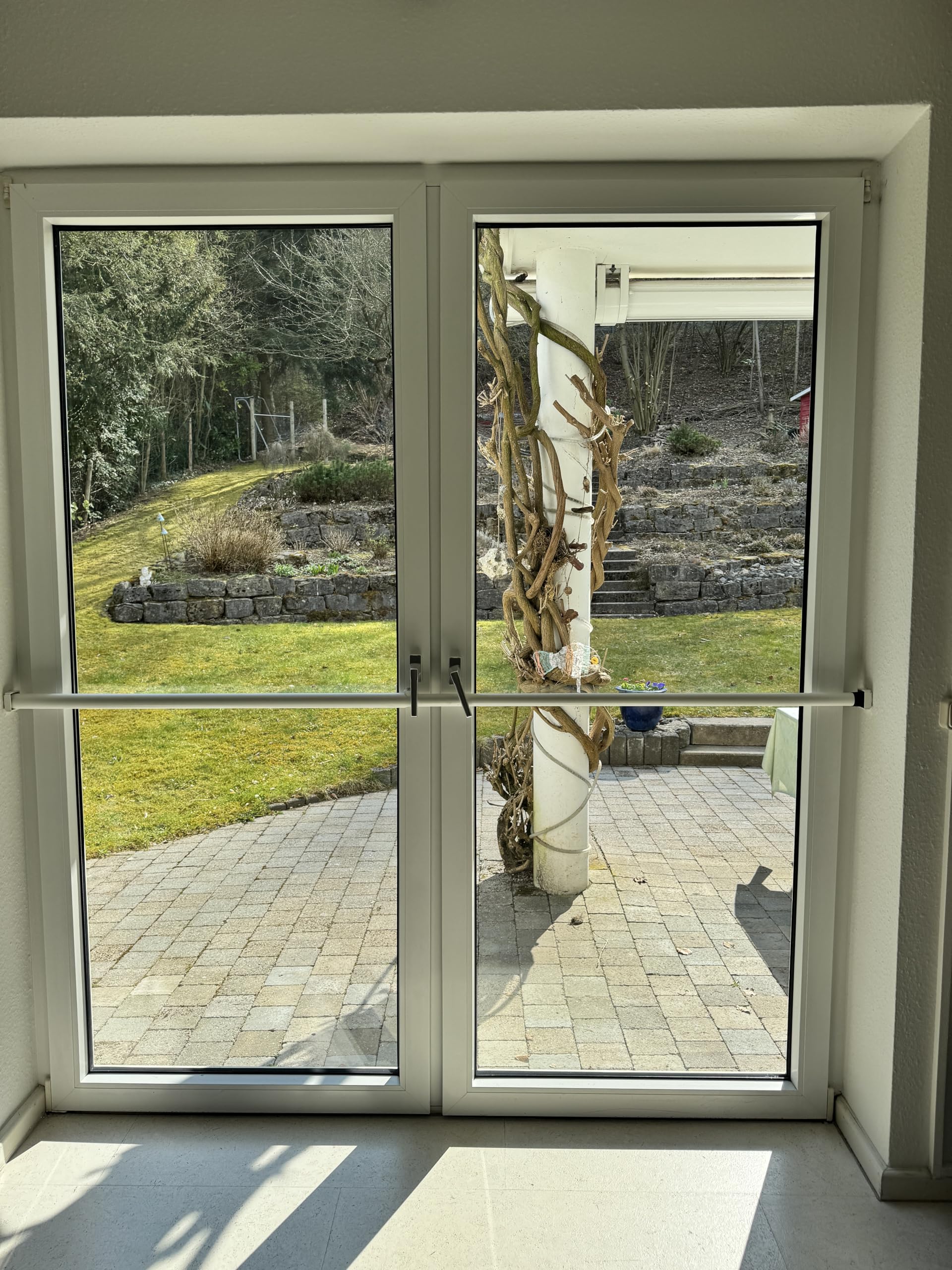 Fenstersicherung 1-fach – Einbruchschutz Teleskopstange mit Druckschloss | Edelstahl oder Weiß | Länge 600–3200 mm | Sicherungsstange für Fenster & Türen (Weiß, 600-1000mm)