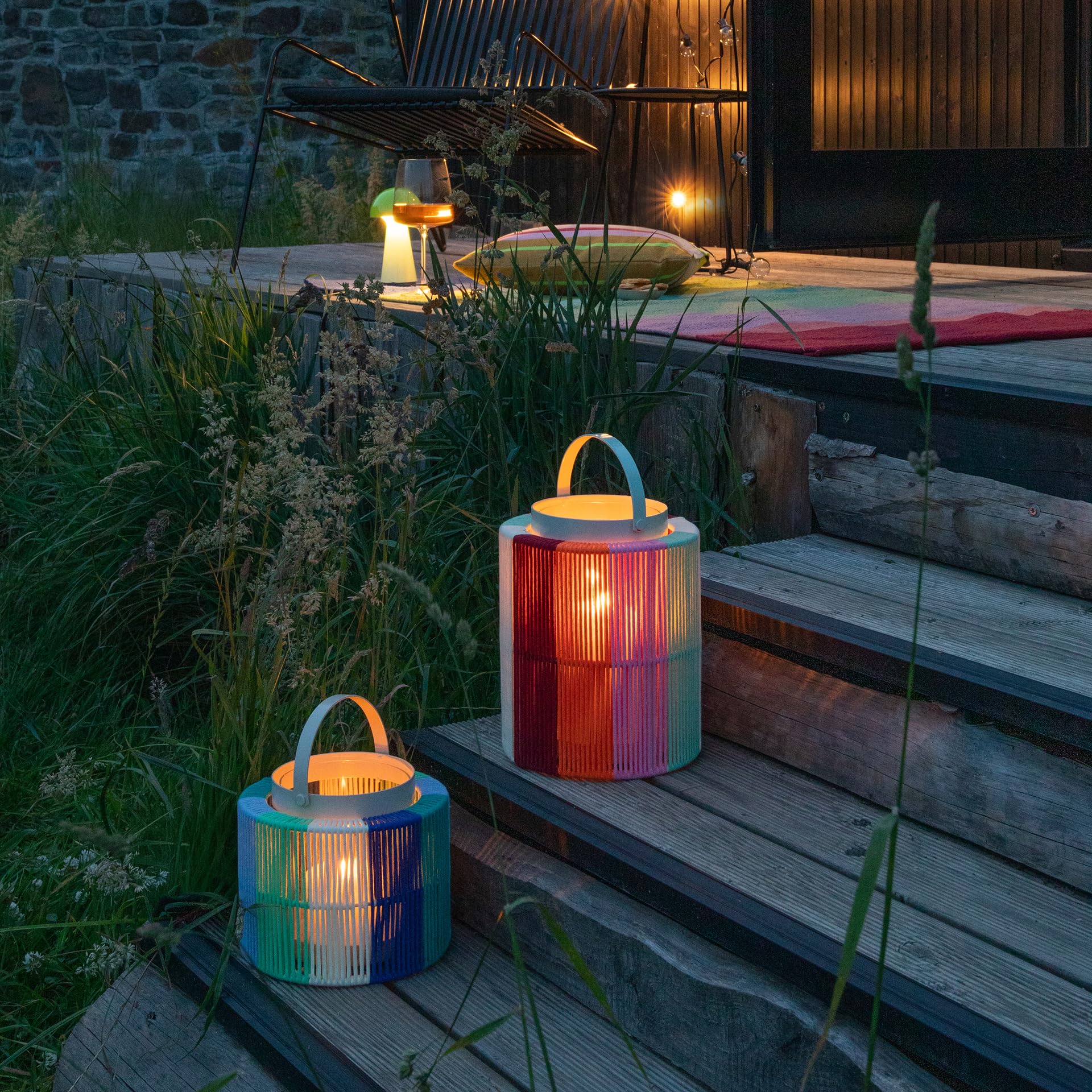 REMEMBER Laterne Maja, Stahl/Baumwolle/Glas – Dekorative Laterne für Kerzen und Teelichter, stilvolle Lichtdekoration