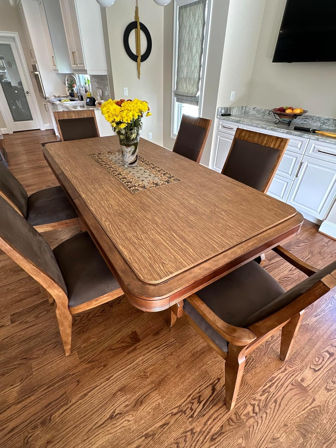 Table Pads Premium Custom Table Pads for Dining Tables | Heat-Resistant Protection with Magnetic Lock System | Handcrafted