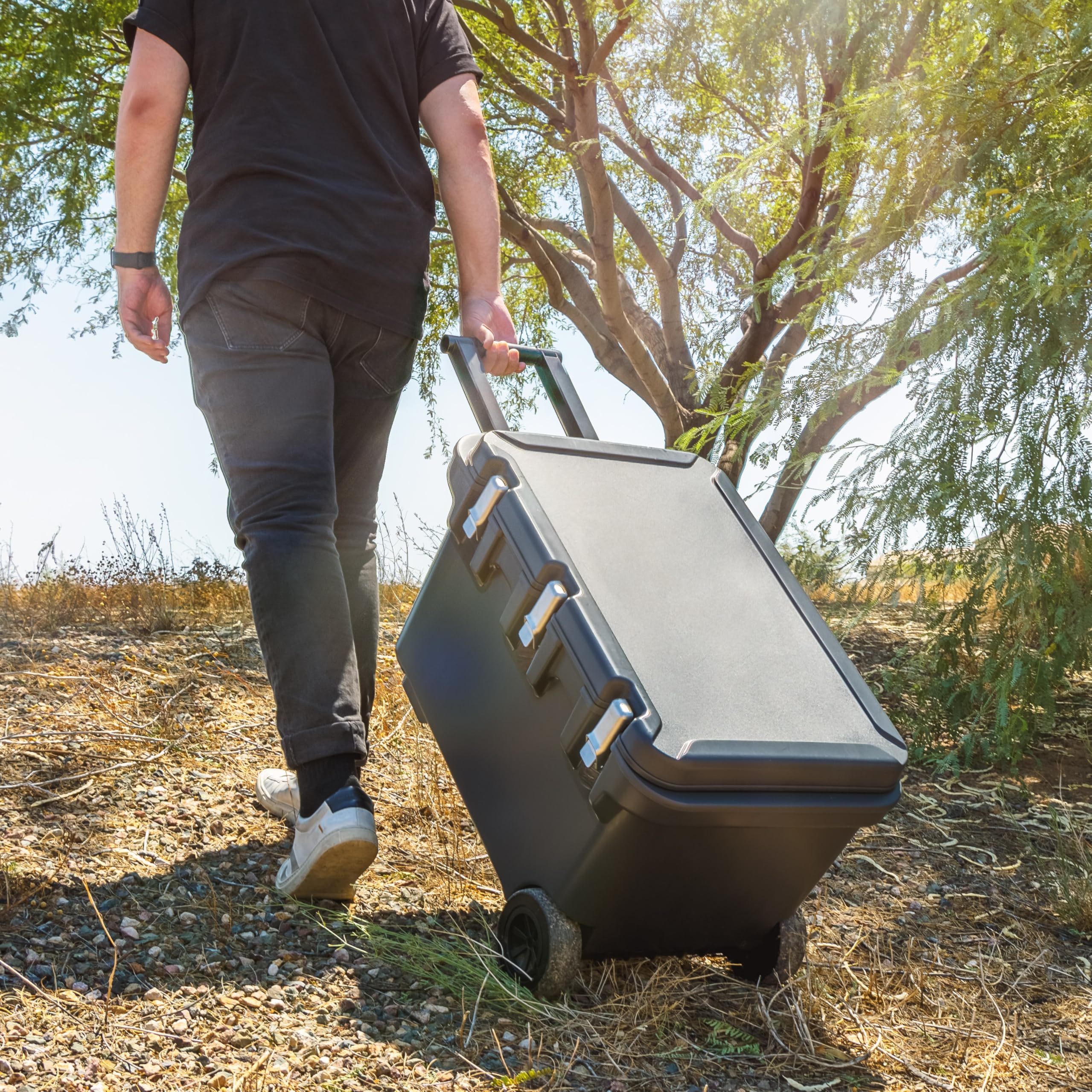 Portable 63 QT Insulated Hard Cooler – 90 Can Capacity Outdoor Ice Chest with Built-In Cup Holders for Camping, Beach, Picnic and Tailgating