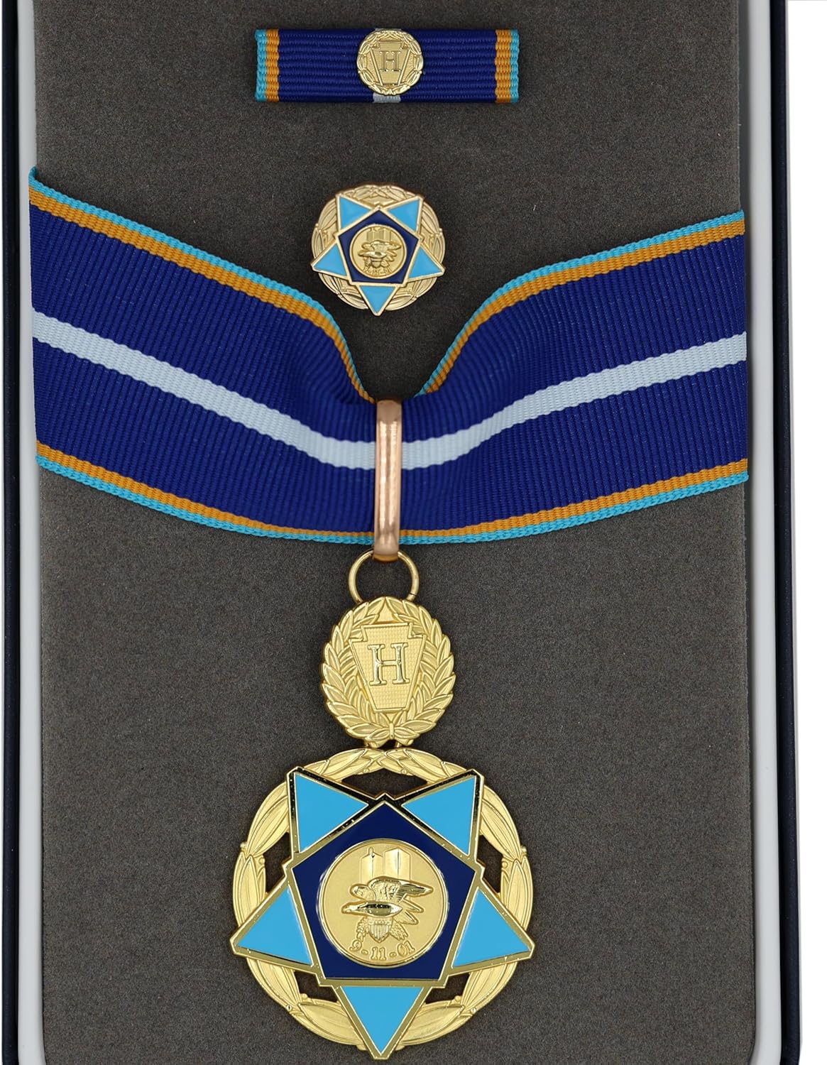 9/11 Heroes Medal of Valor Collector Reproduction Presentation Set – Full-Size Medal w/Neck Ribbon, Ribbon Bar & Lapel Pin