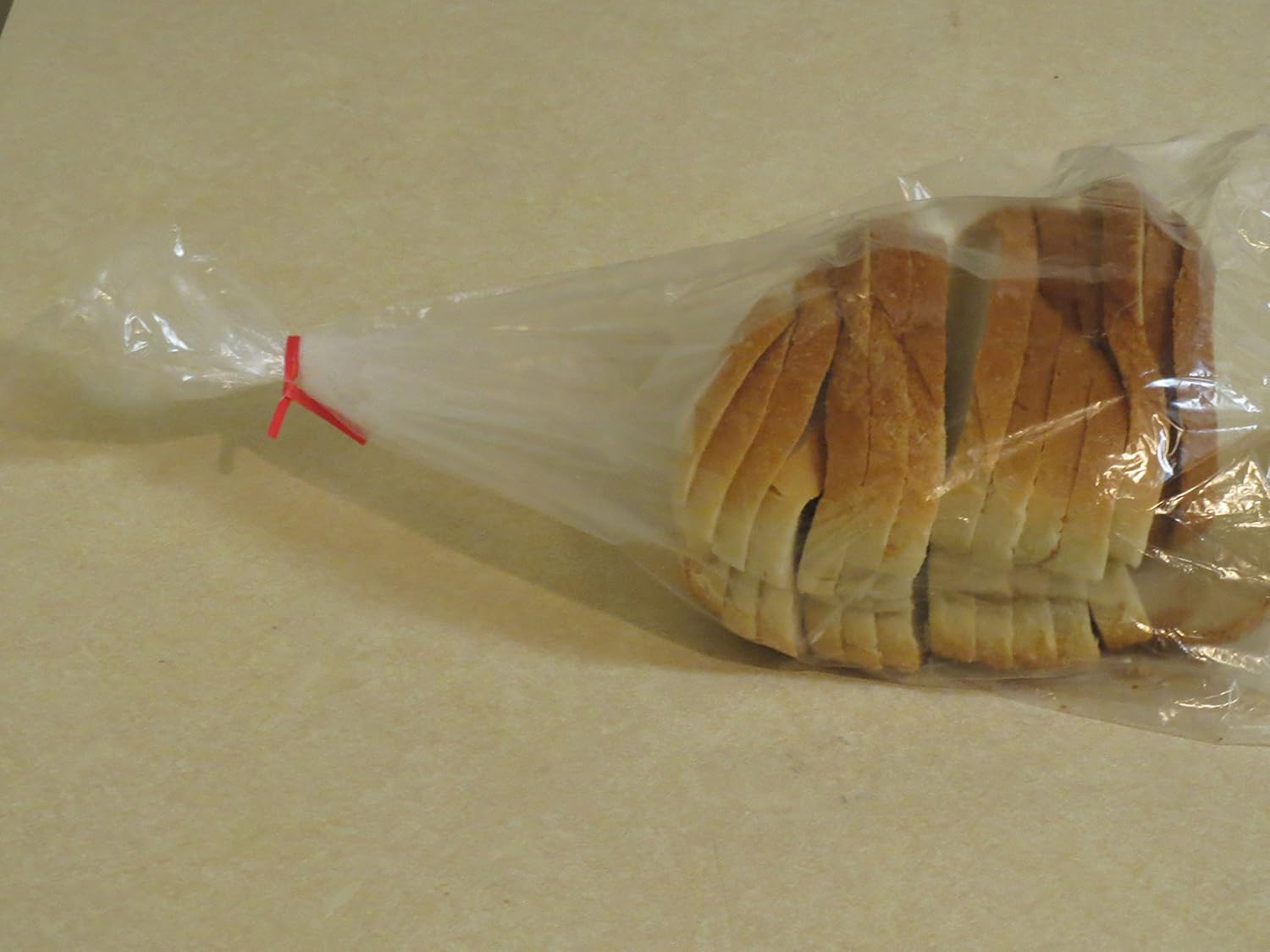 Plastic bread and Grocery Clear Bag on Roll 12x20 1 Roll/cs appx. 350 bags- with Free Twist Ties