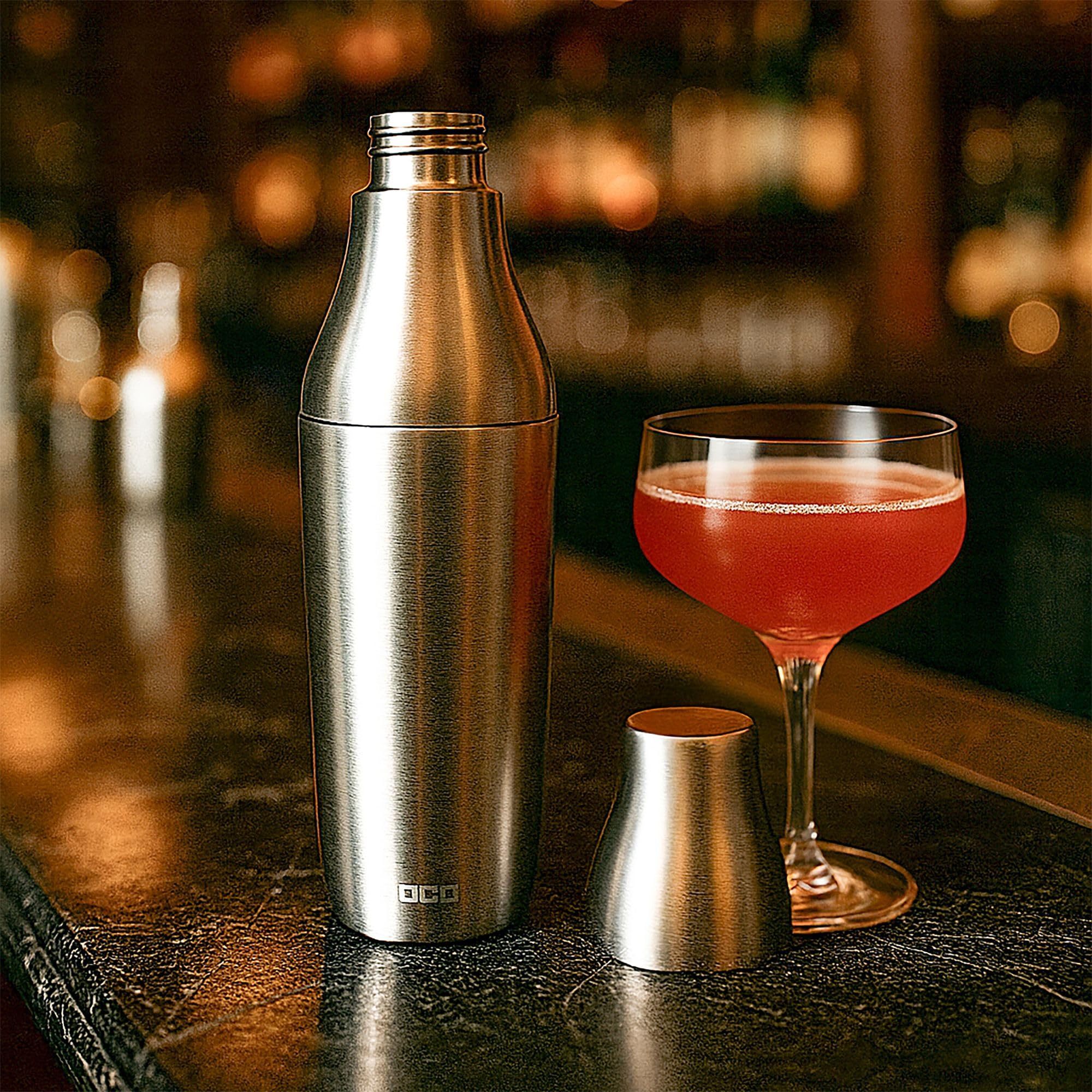 OGO LIVING - Shaker à cocktail deluxe 600ml en acier inoxydable brossé - 7911228