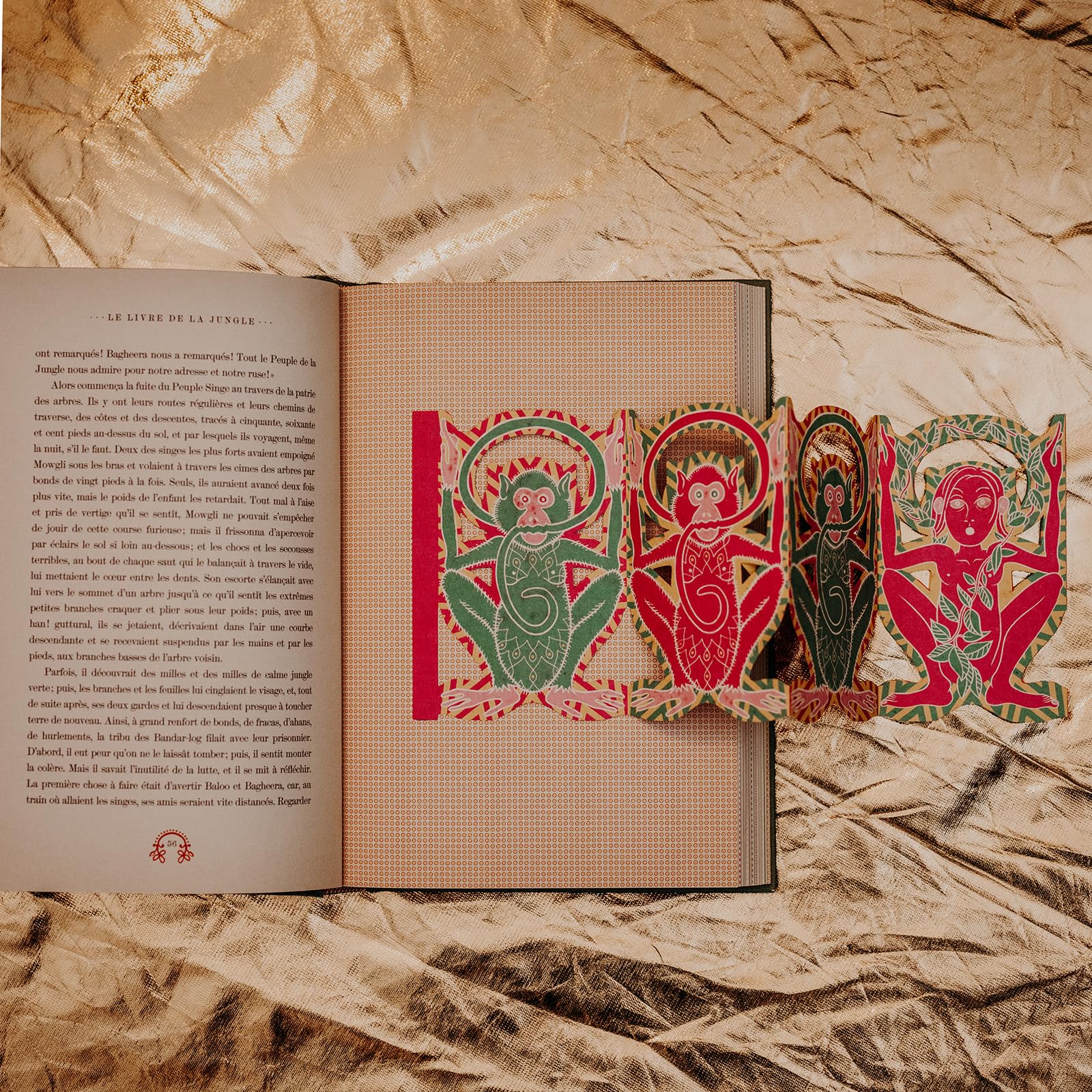 Le livre de la jungle: Illustré et animé par MinaLima