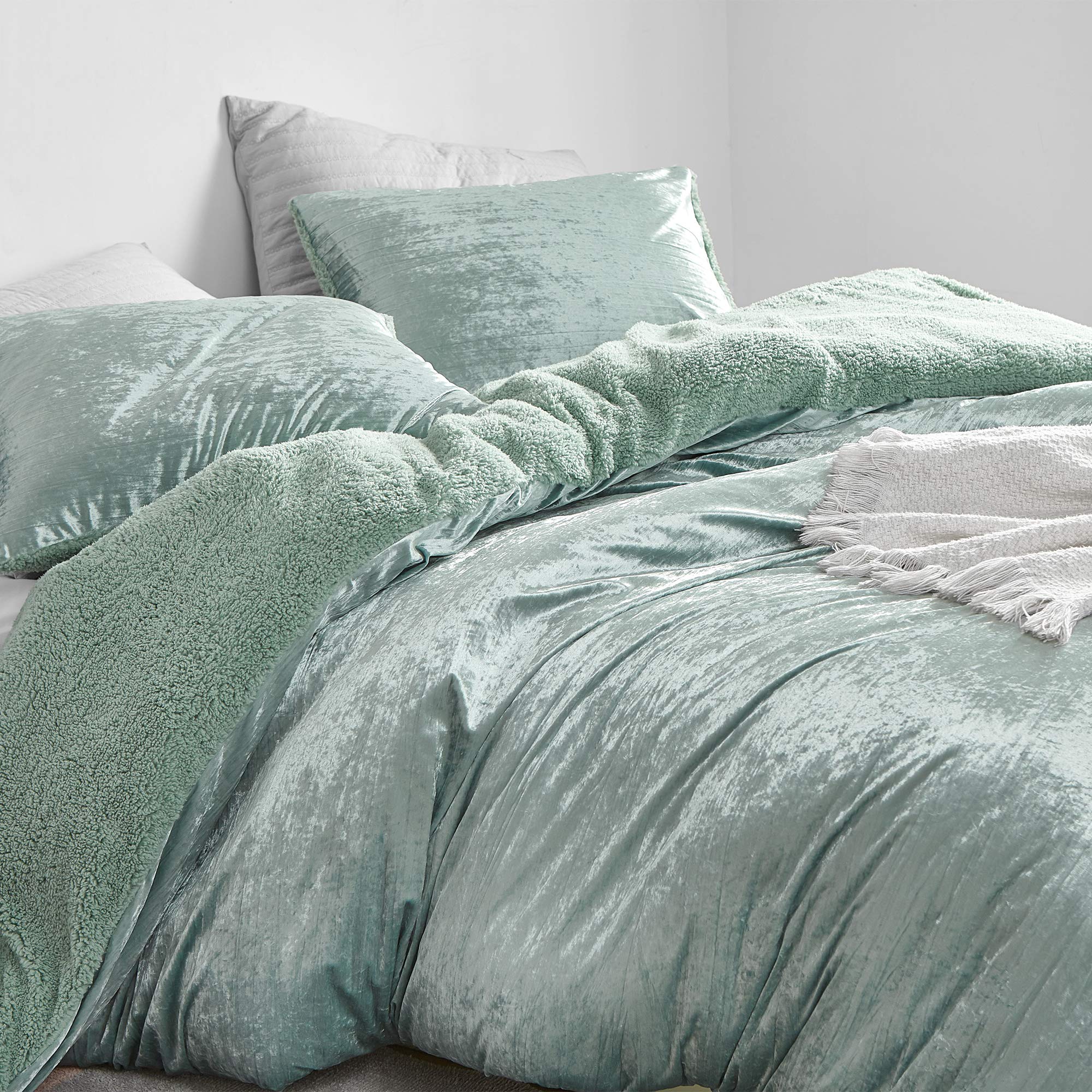 Velvet Crush - Coma Inducer Oversized King Duvet Cover - Crinkle Iced Green