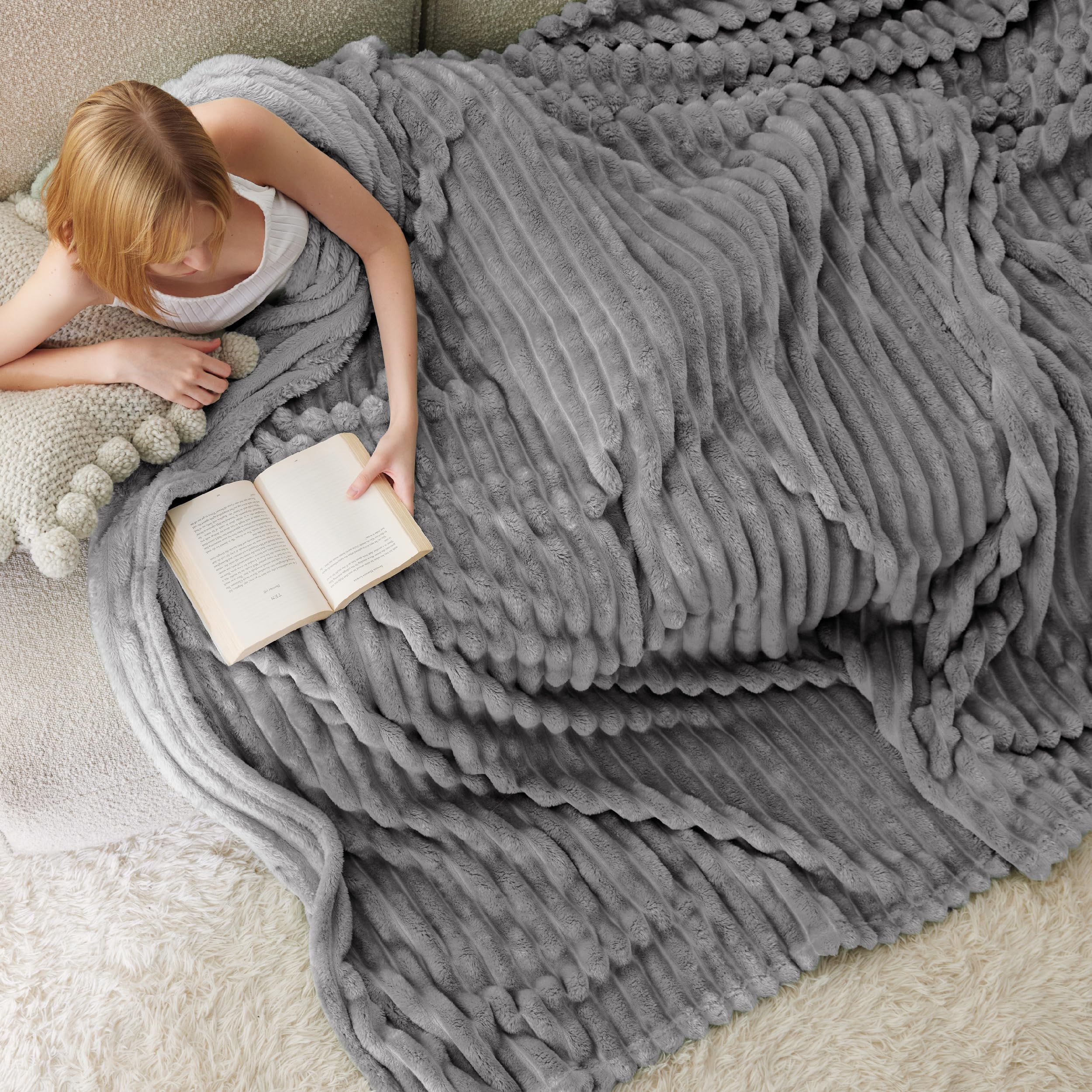 BedsureBedsure Frost Gray Fleece Blanket for Couch - GentleSoft Cozy Soft Blankets for Women, Cute Small Throws for Girls, 108x90 Inches