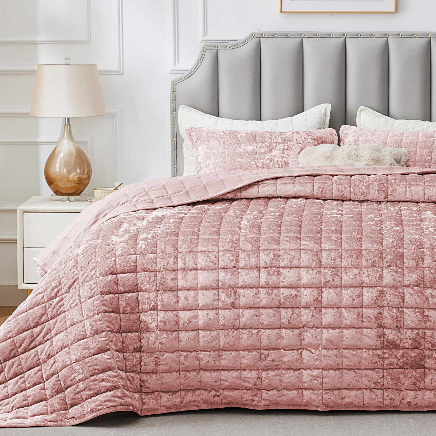 BEDELITE Velvet Quilt Set King Size - Lightweight Luxury Quilted Bedding Set,Soft Cozy Dusty Pink Comforter Set,3 Pieces Oversized Bedspread Coverlet for All Seasons with 2 Pillow Shams