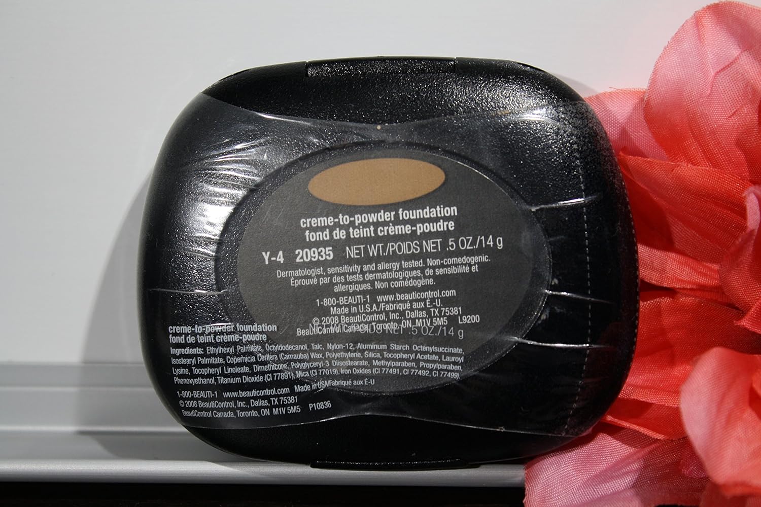 Beauticontrol Creme to Powder Foundation Y-4 Y4 by BeautiControl