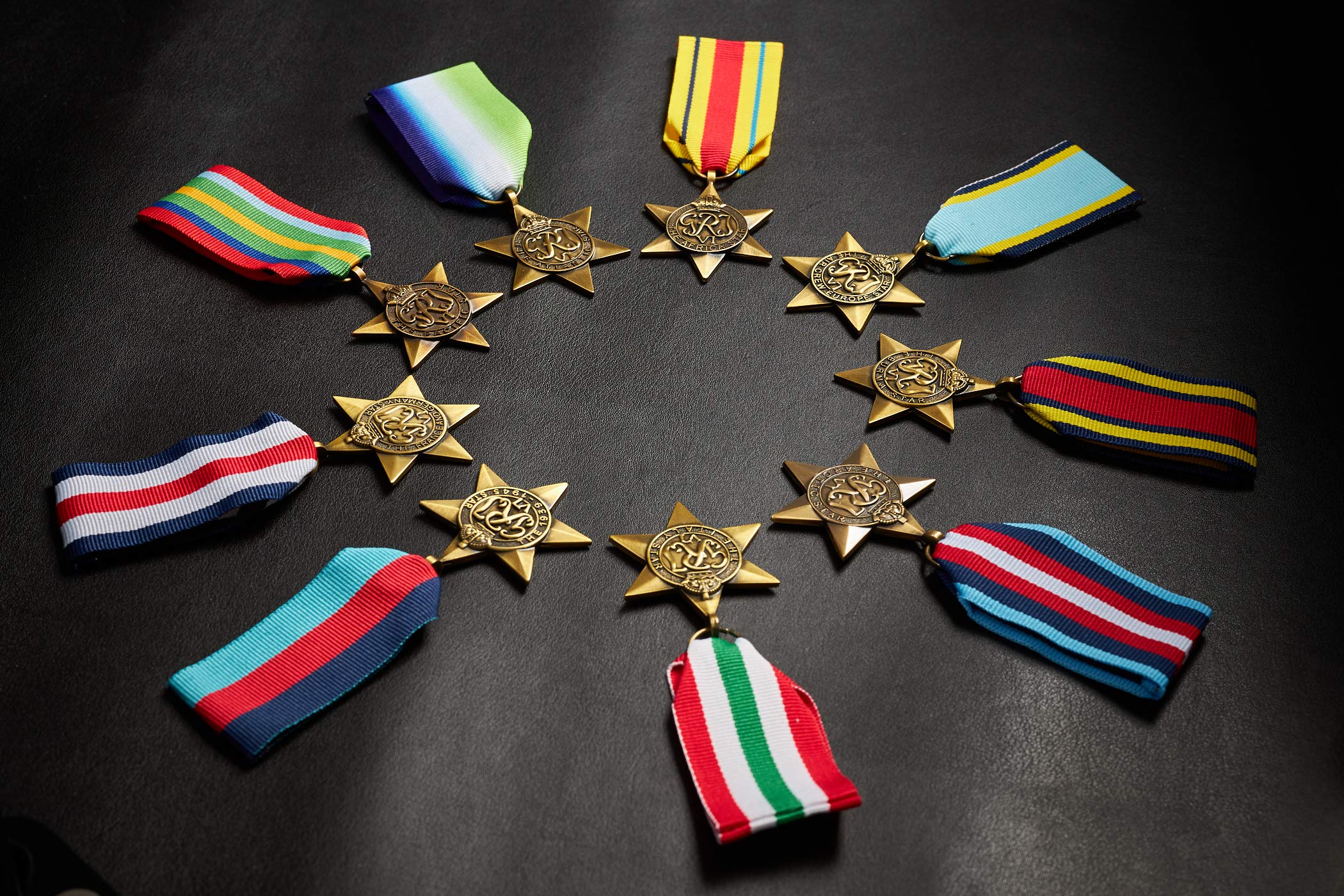 Full Set of 9 WW2 Star Campaign Medals. 1939-1945, France and Germany, Italy, Africa, Burma, Air Crew Europe, Pacific, Atlantic, Arctic. Second World War. Military/Campaign Award/Decoration.