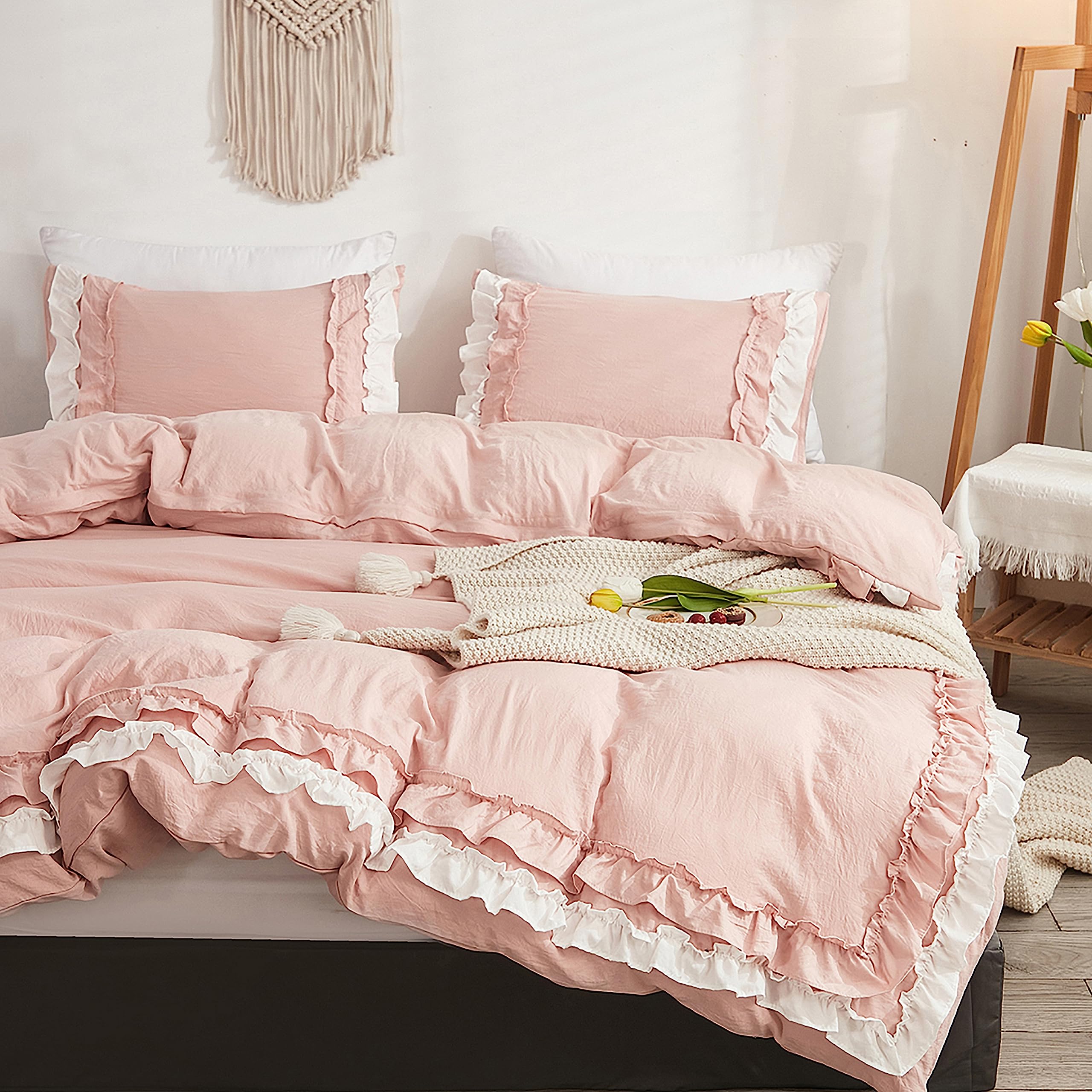 GETIYA Elegant Ruffle Bed Linen, 135 x 200 cm, Soft Microfibre With Double-Layered Ruffles, Women's, Girls', Pink, Aesthetic Duvet Cover, Single Bed With 1 Pillowcase 80 x
