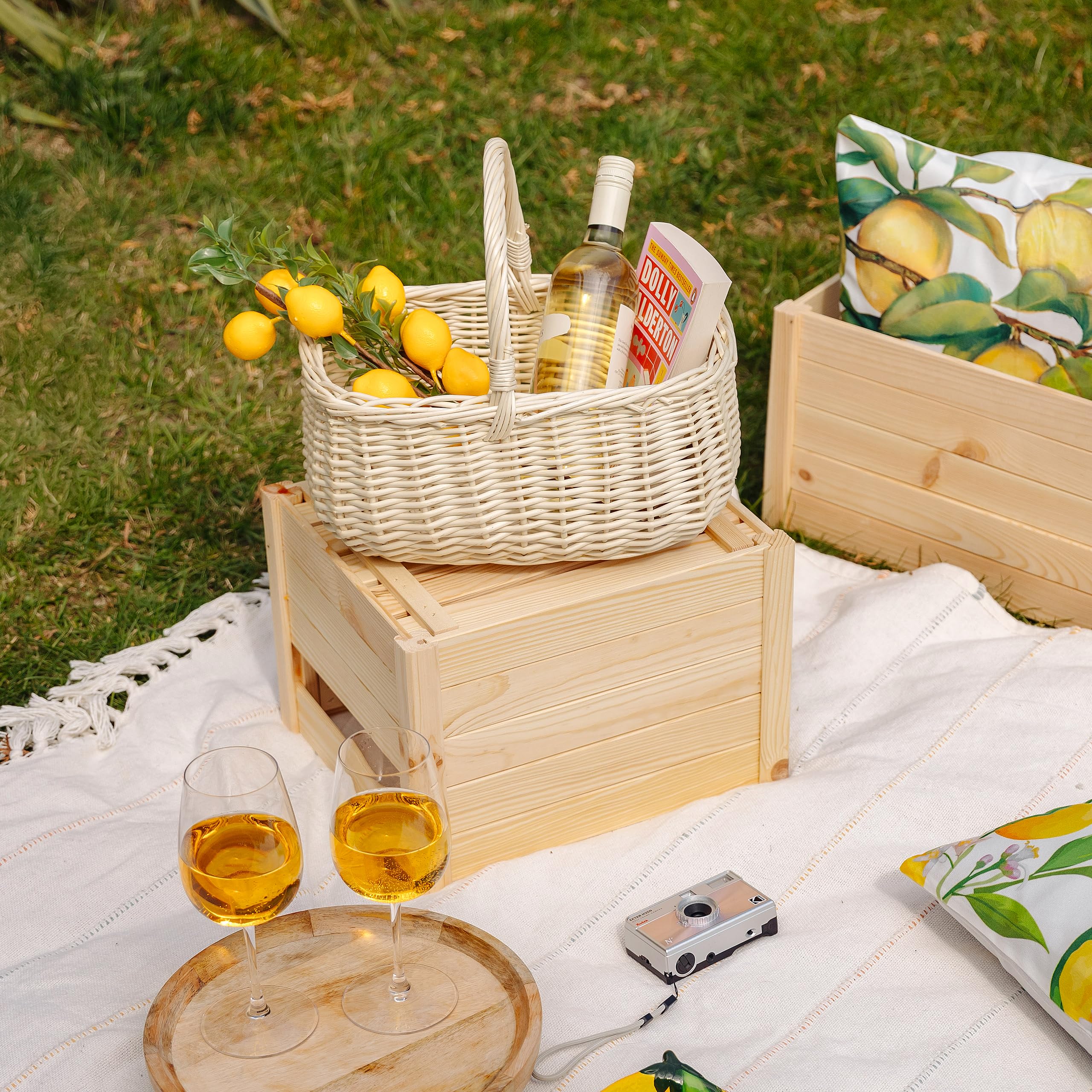 Creative Home Blanca Cesta de Mimbre Grande con Asa | 36 x 27 x 32 cm (+/- 2 cm) Ligera | para Picnic Plantas Almacenaje Decoración | Tejida a Mano | Marrón Natural | Multiuso, Práctica y Duradera