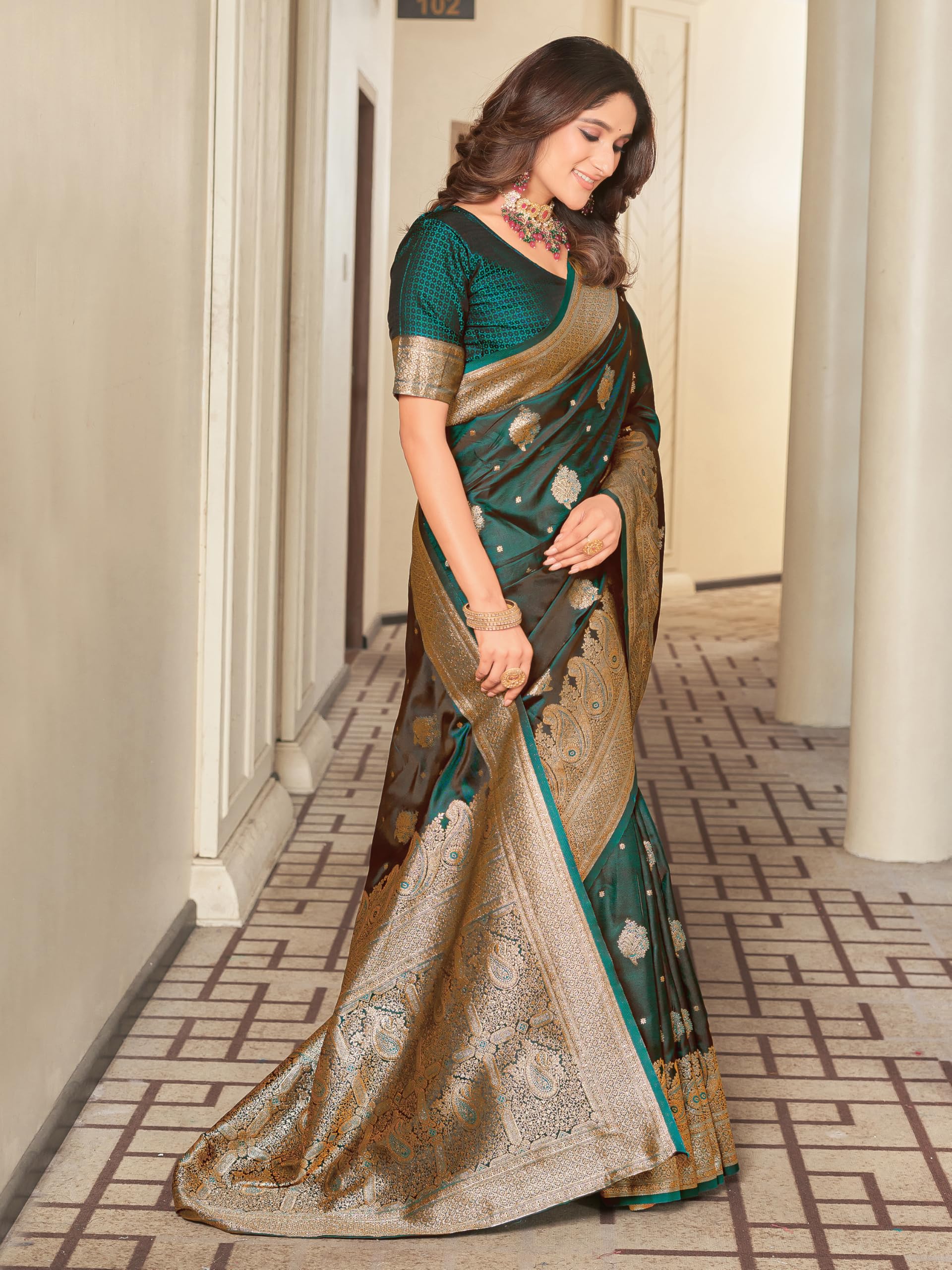 Glory Sarees Banarasi Damen-Sari, Satin, Seide, elegant verarbeitet, anmutiges Design mit Blusenteil (Satin Silk_Parent)