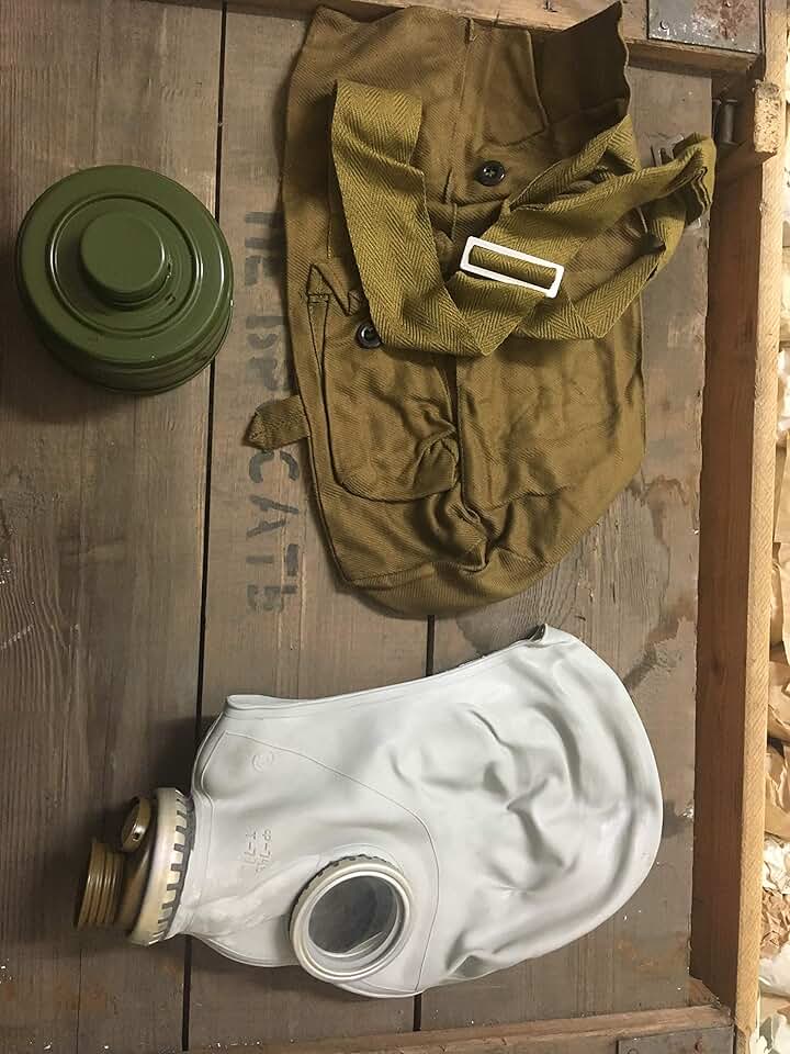 Amazon.co.uk breaking bad gas mask