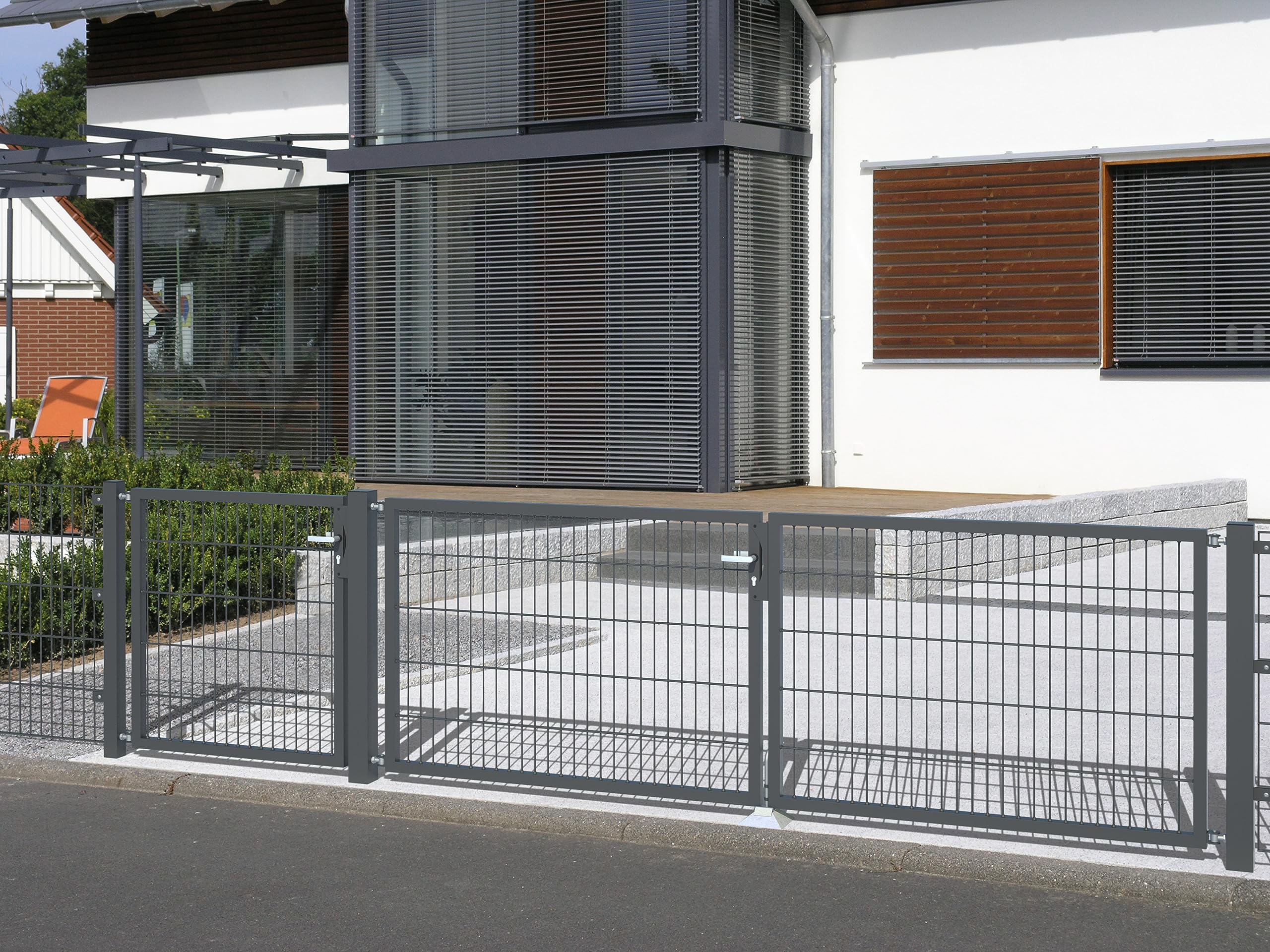 Alberts 678128 Juego de accesorios Flexo, para puerta sencilla, hasta 1200 mm de altura, acero bruto, galvanizado antracita plastificado RAL 7016