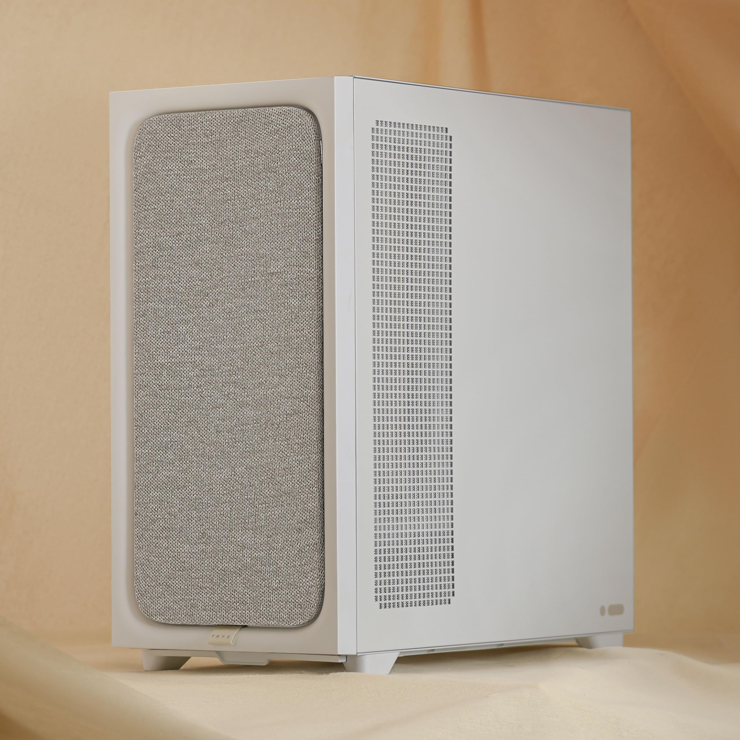 TRYX FLOVA F50 Mid-Tower PC etui z wysokiej jakości tkanymi panelami, konstrukcja chłodzenia krzyżowego, obsługa ukrytego złącza BTF, gotowa do grzejnika 360 mm, prześwit GPU 423 mm, białe
