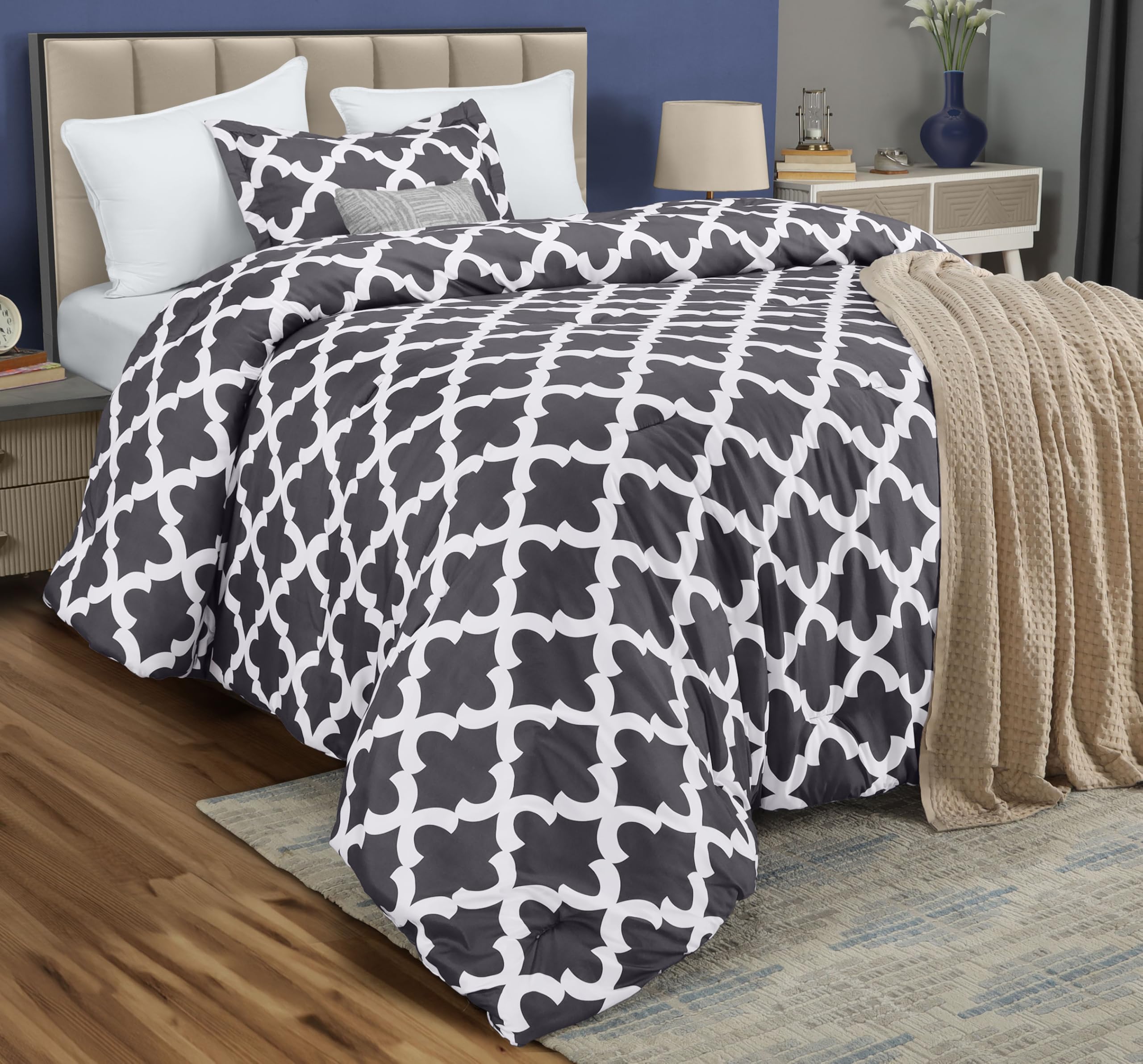 Utopia Bedding Twin Comforter Set Grey, Printed Comforters Twin Size, 2 Piece Lightweight All Season Down Alternative Bedding Set with 1 Comforter (64 x 88 in) and 1 Pillow Shams (20 x 26 in)