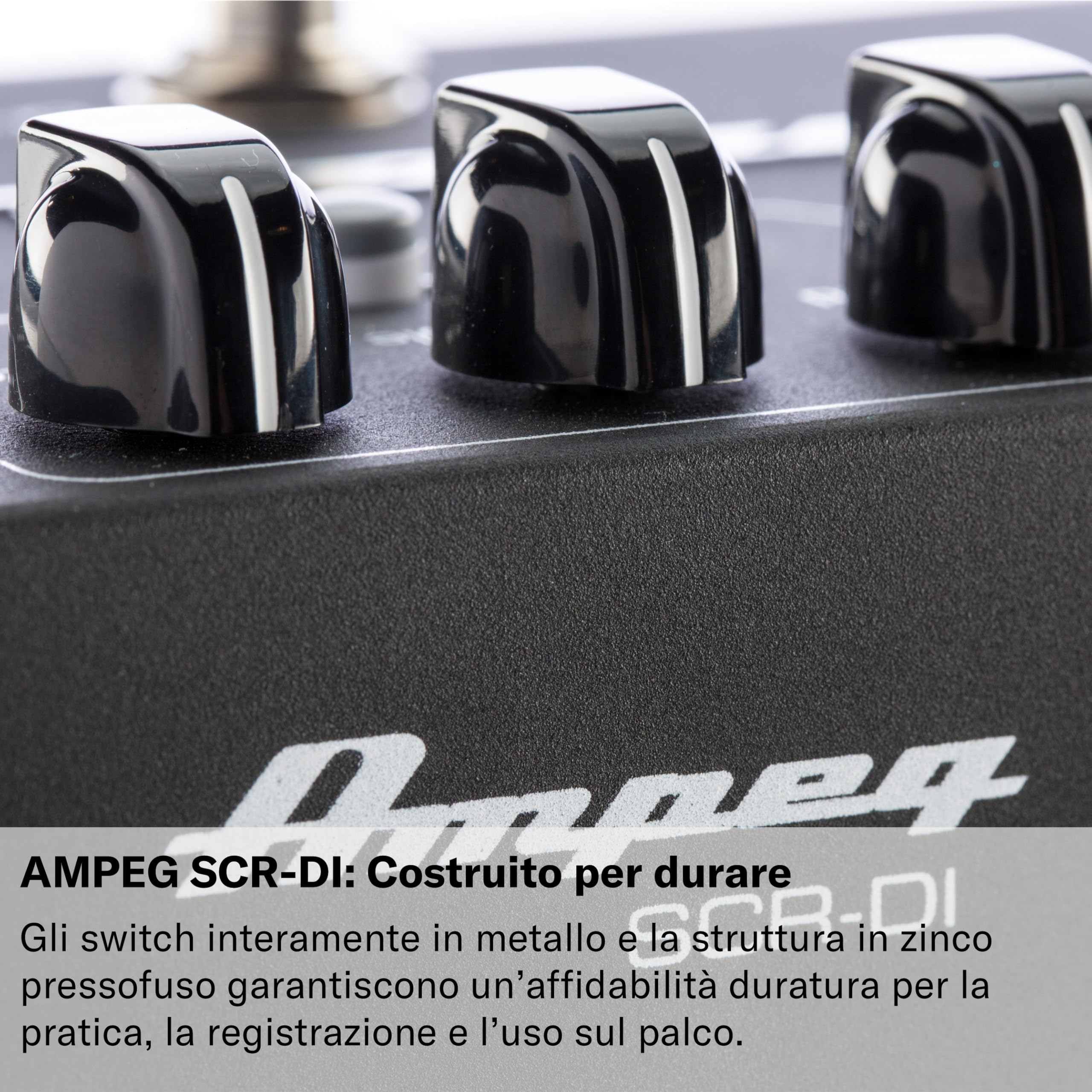 Ampeg SCR-DI Bass Preamp Preamplificatore con Scrambler Overdrive Integrato, Filtri Ultra-Hi/Ultra-Lo, Uscita XLR Bilanciata, Telaio Metallo Nero