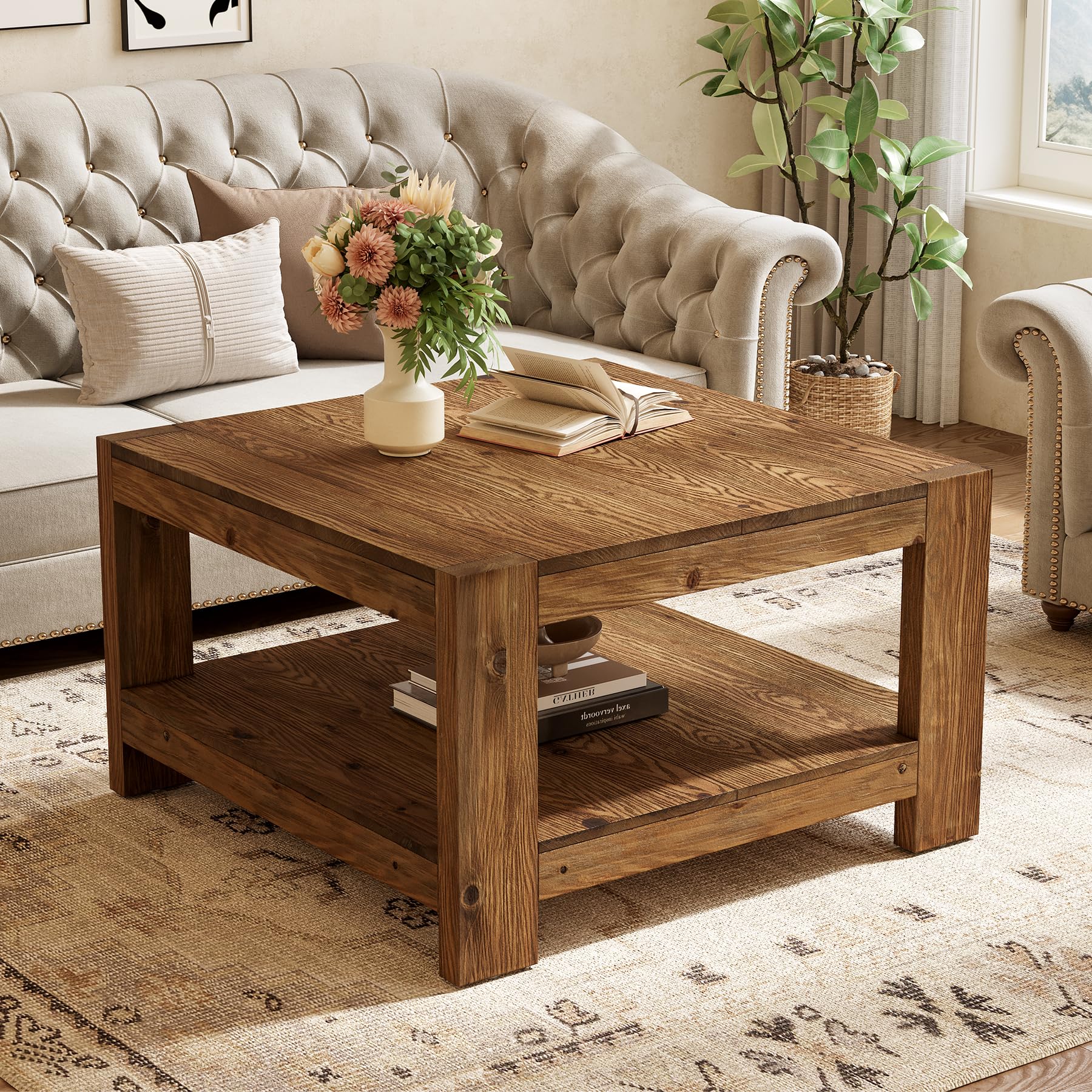 Massivholz Couchtisch Quadratisch 80 x 80 cm, Landhausstil Wohnzimmertisch mit Stauraum Braun, 2-stöckiger Sofatisch aus Holz im Landhausstil, Kaffeetisch für Wohnzimmer, Büro, kleine Räume