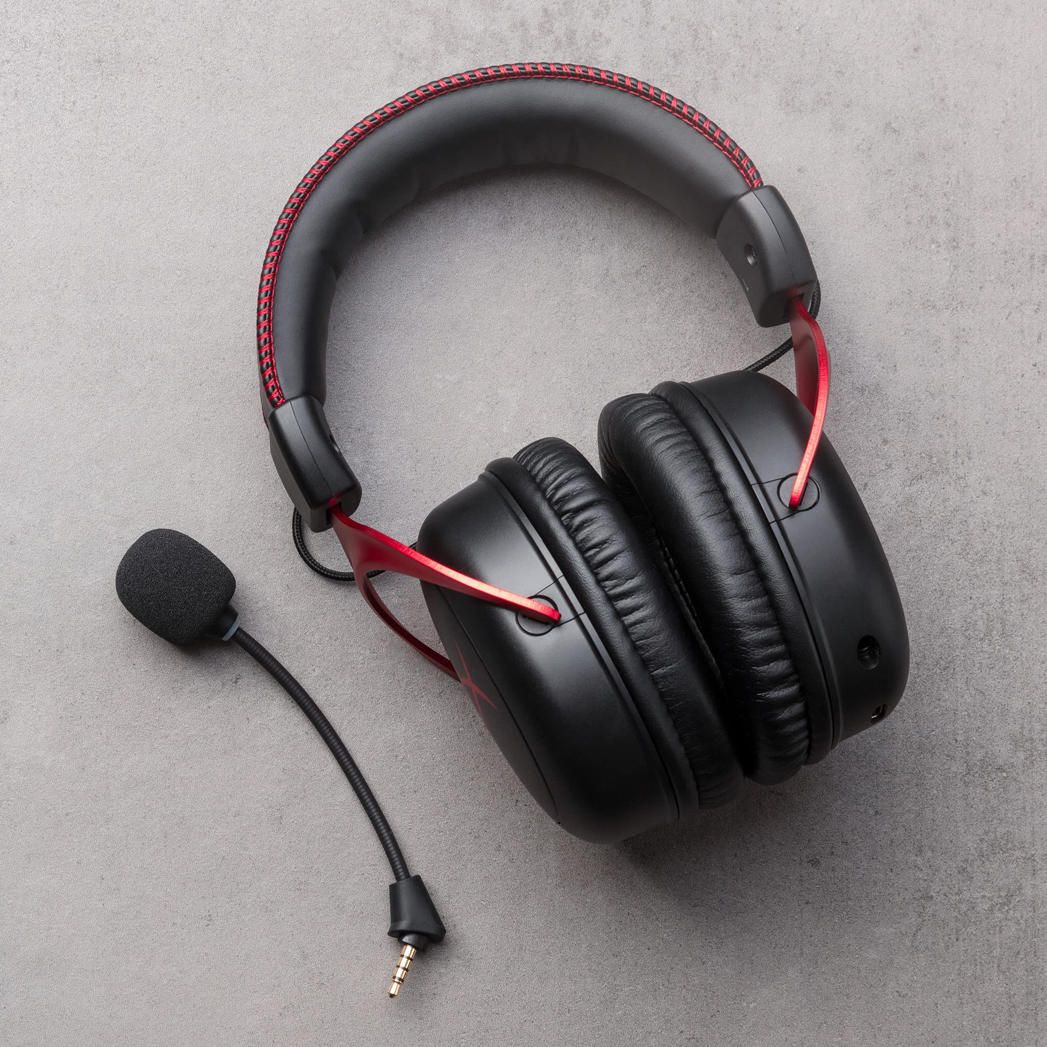 HyperX Cloud II Wireless - Gaming Headset for PC, PS5, PS4, Long Lasting Battery Up to 30 Hours, DTS Headphone:X Spatial Audio, Memory Foam, Detachable Noise Cancelling Microphone with Mic Monitoring - Image 8