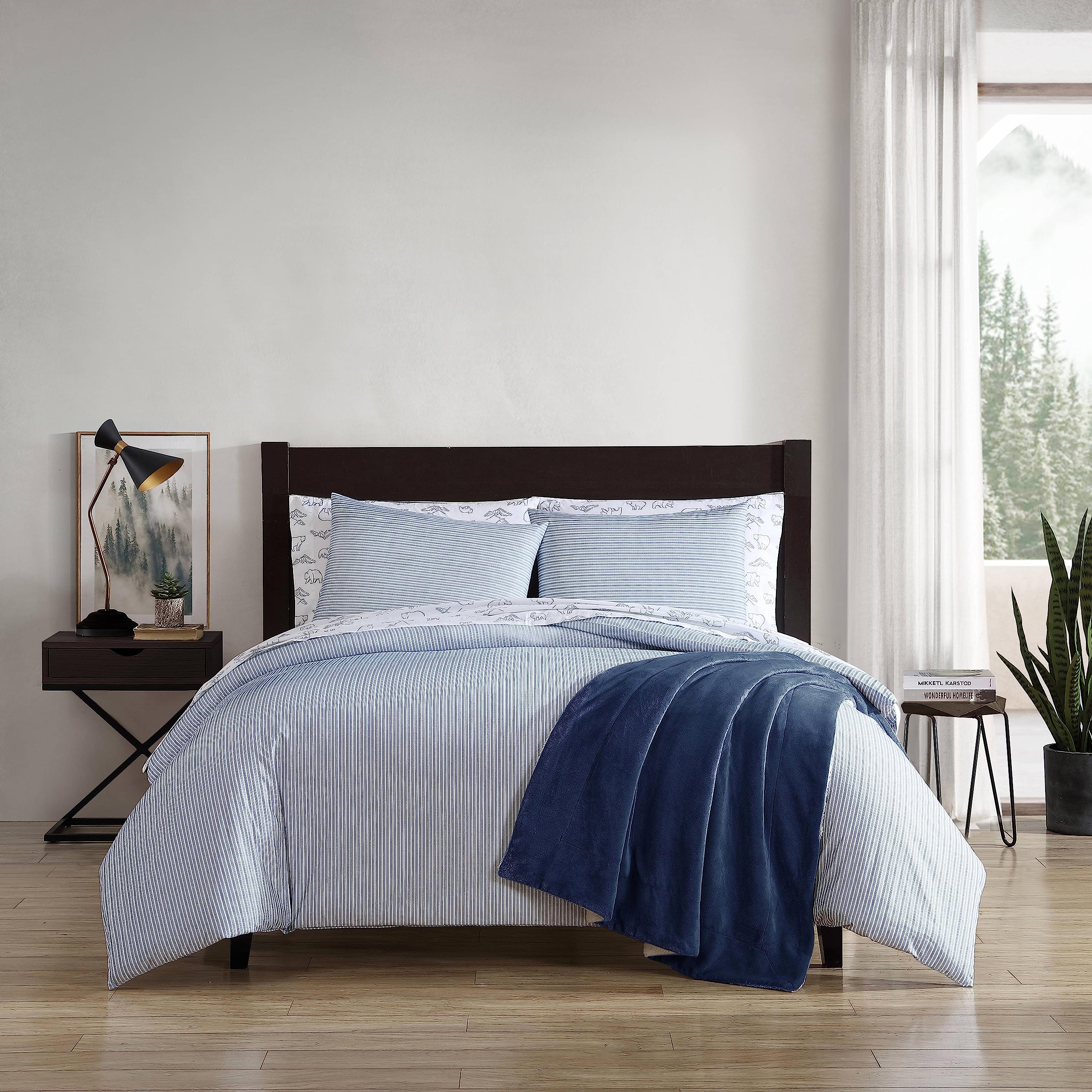 Eddie Bauer- Twin Duvet Cover Set, Cotton Bedding Set with Matching Sham(s), Casual Home Décor (Ticking Stripe Navy, Twin)
