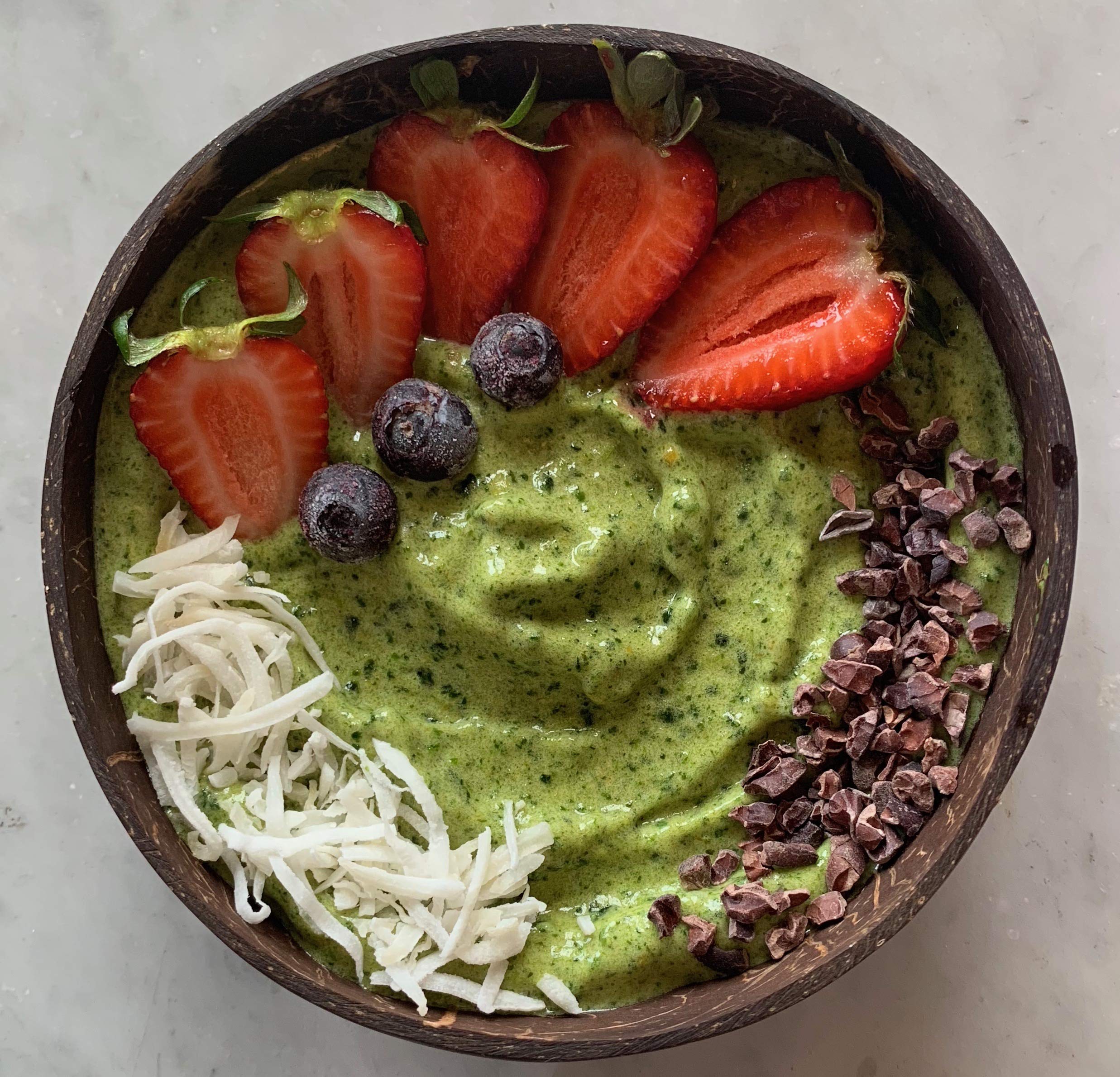 Marasol Miski kokosowe z łyżeczkami, 2 x naturalne, wegańskie, miski do smoothie, acai, opakowanie prezentowe, przyjazne dla środowiska, bez odpadów, ręcznie wykonane