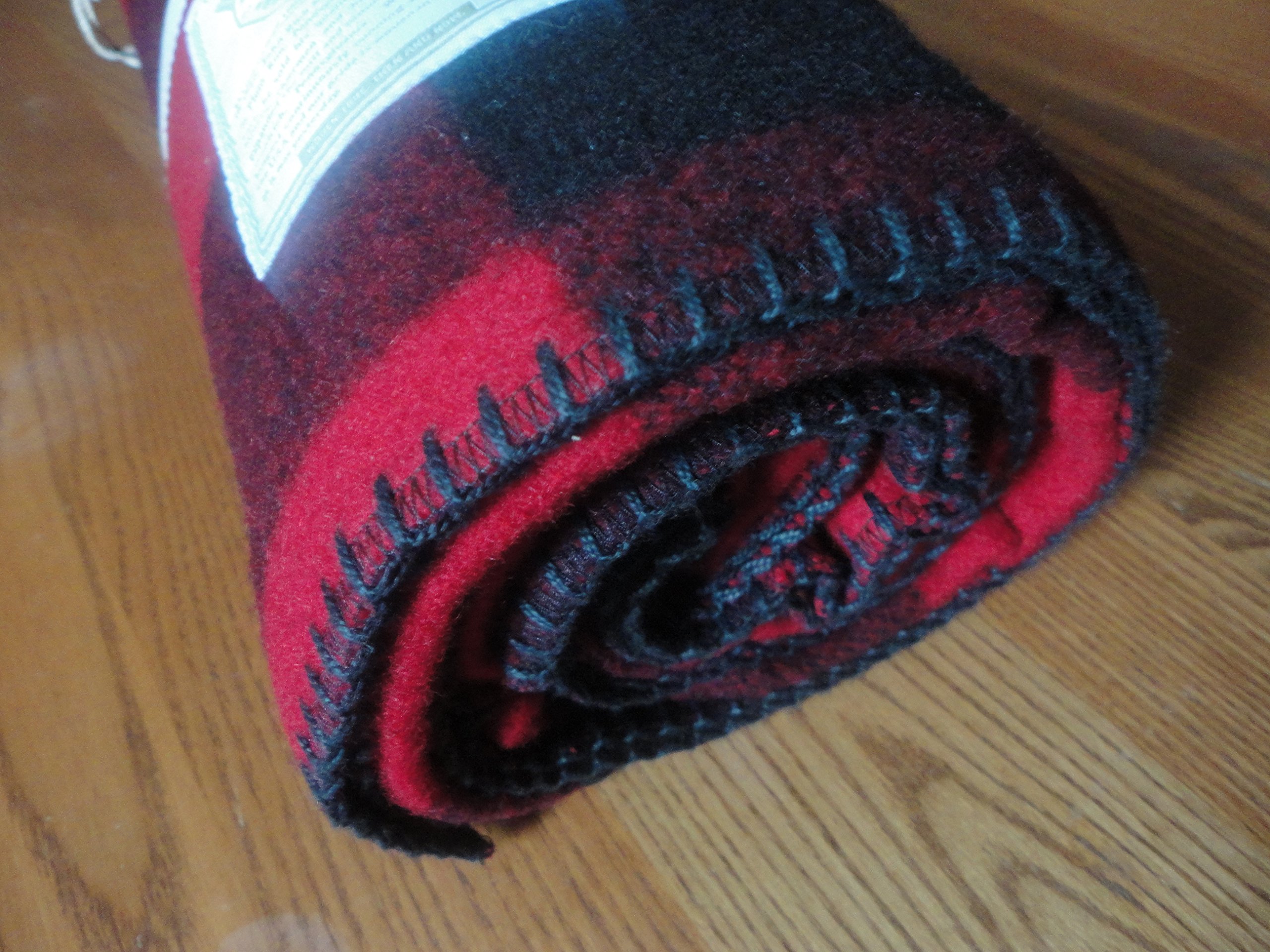 WOOLRICH ブランケット Amazon.com: Woolrich Faux Mohair to Sherpa Throw, Classic Plaid