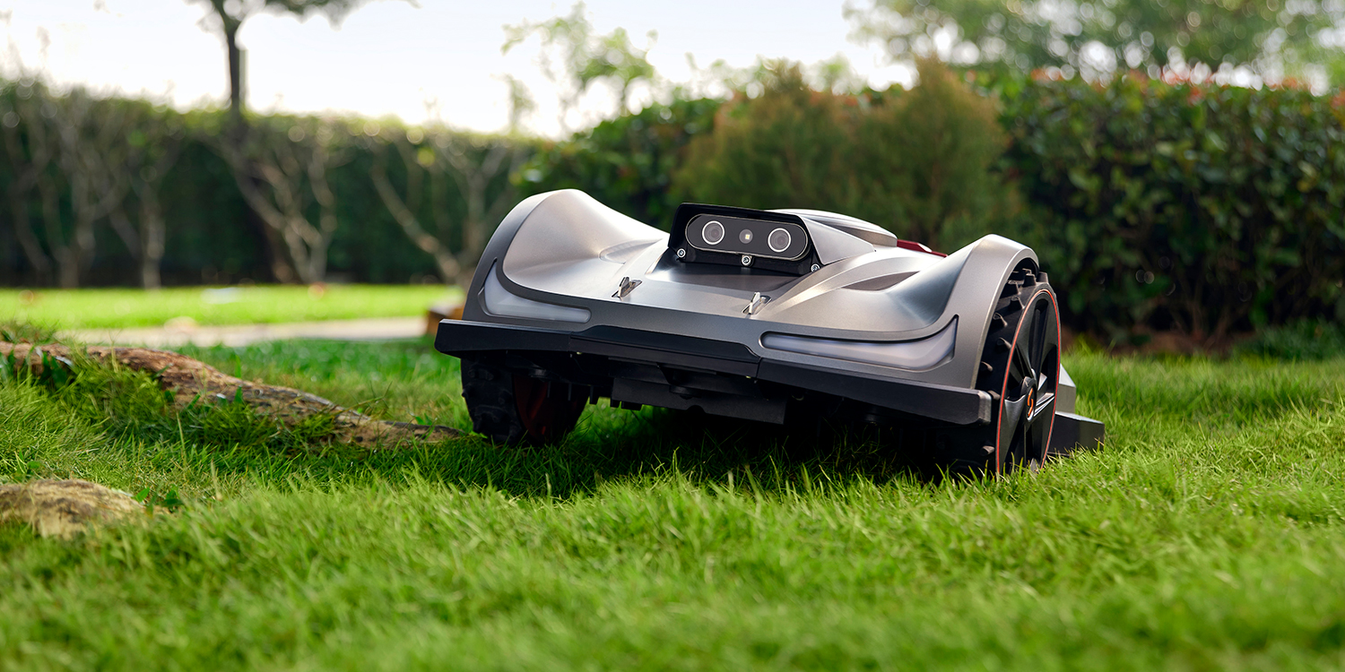 Amazon.com: Sunseeker Robot Lawn Mower X7&X7Plus and X5 Garage
